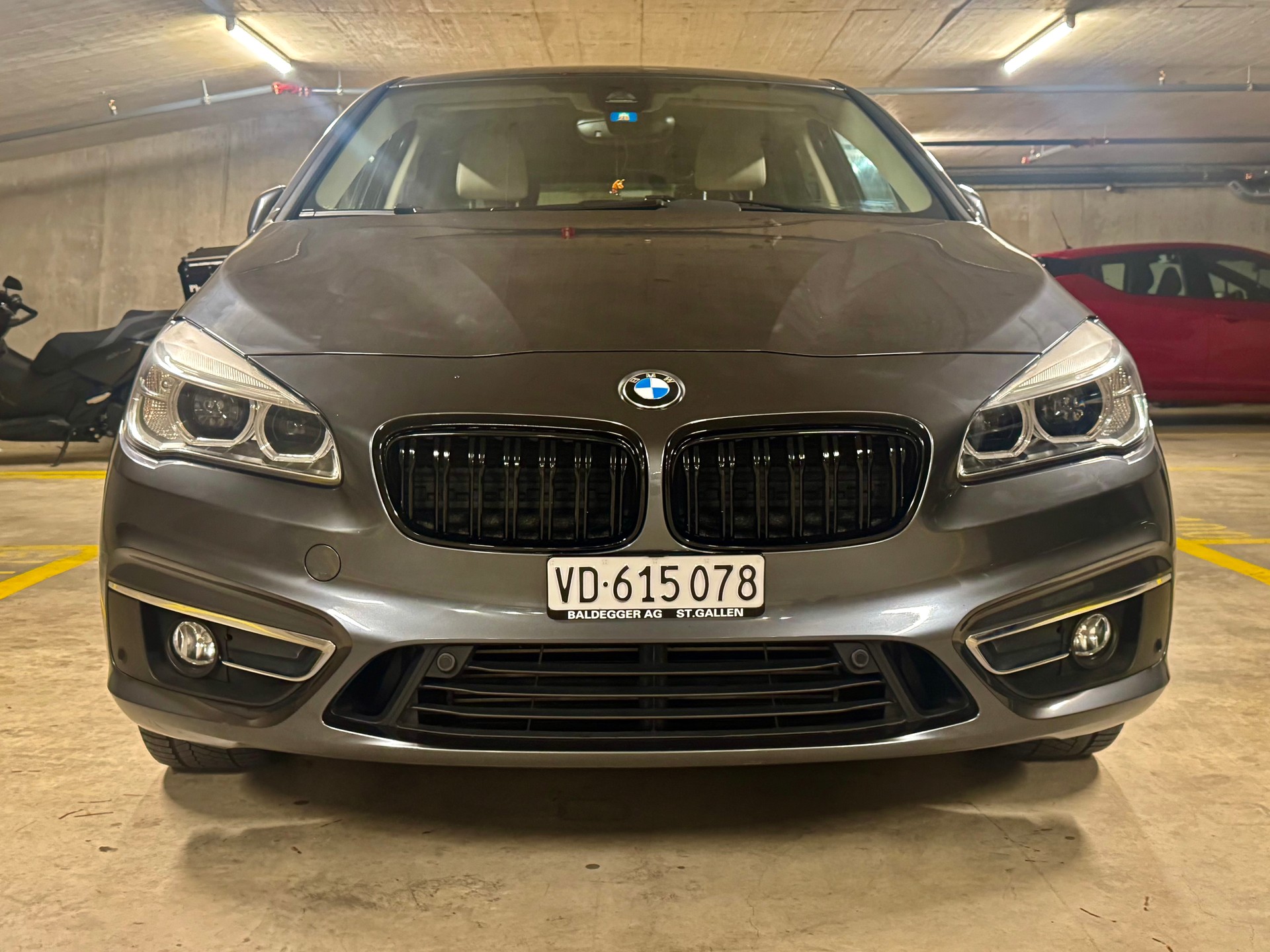 BMW 220d-image-1