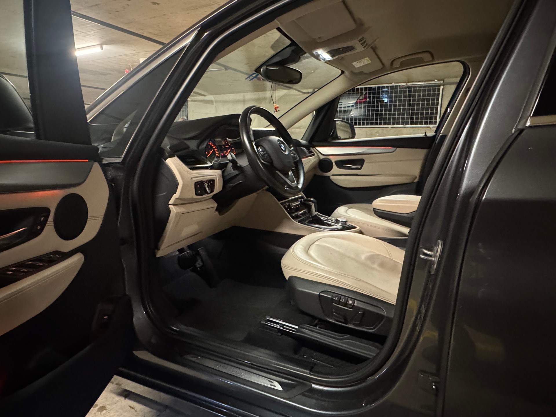 BMW 220d-image-4