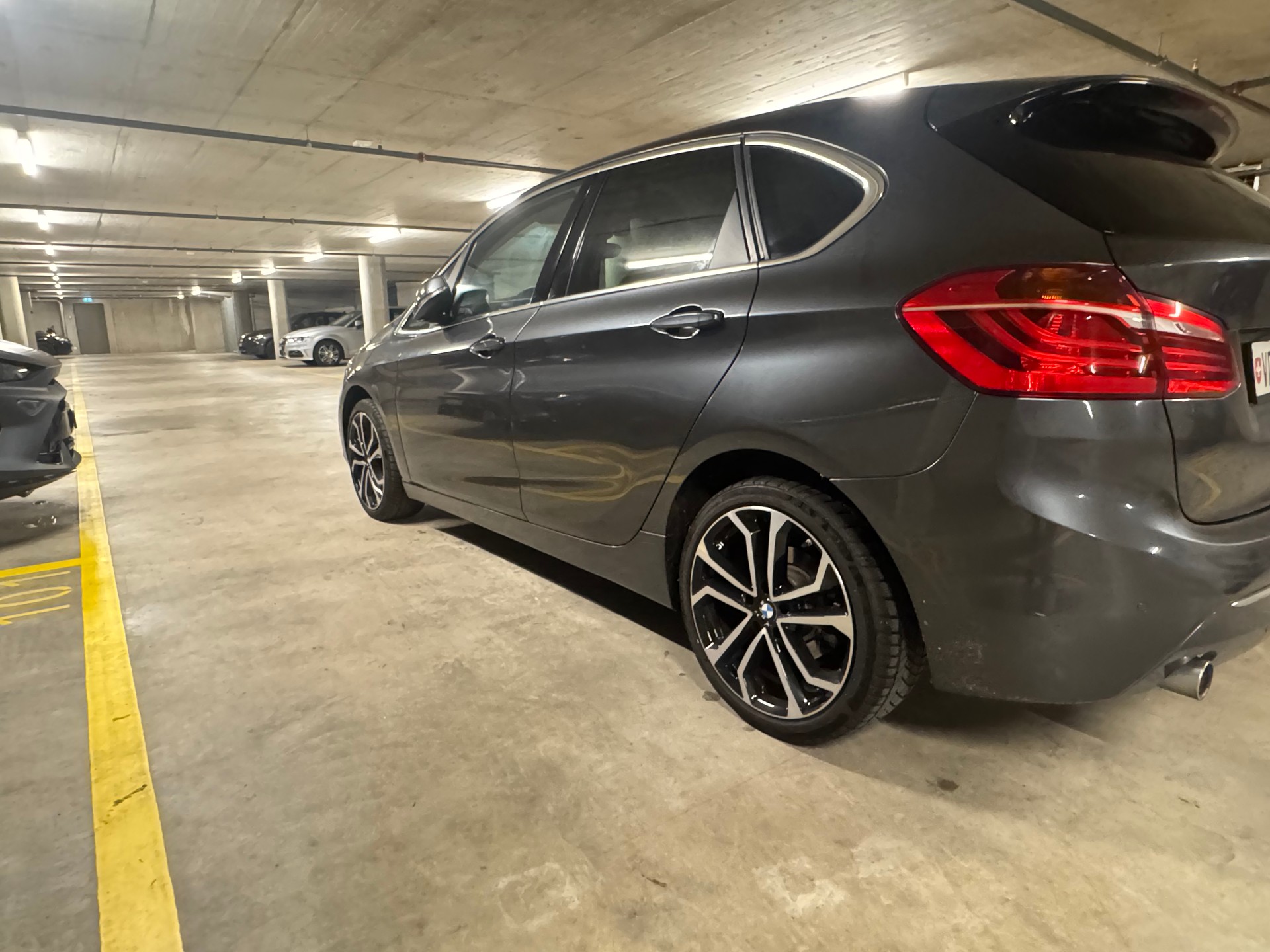 BMW 220d-image-2