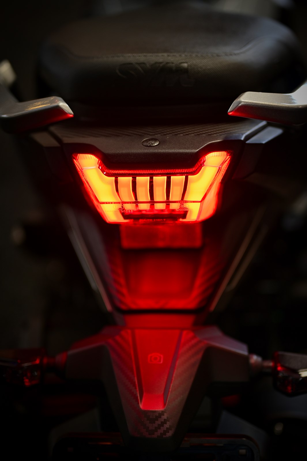 SYM ADX 125 LC ABS TCS KEYLESS-showroom-element-1