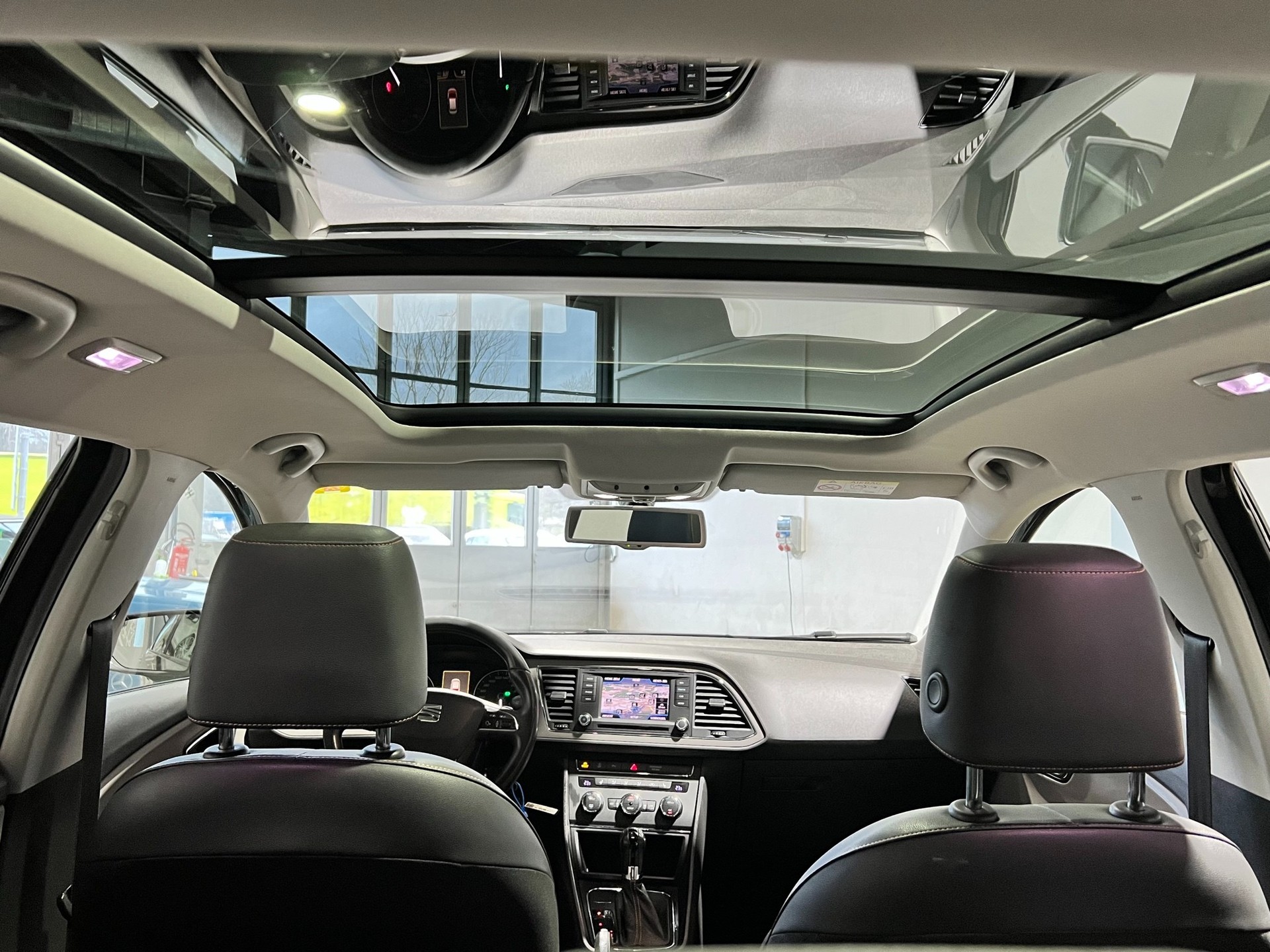 SEAT Leon ST 2.0 TDI X-Perience 4Drive DSG-image-16