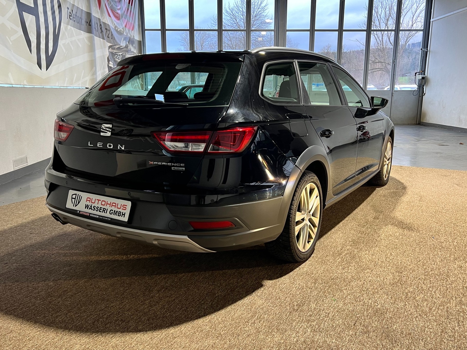 SEAT Leon ST 2.0 TDI X-Perience 4Drive DSG-image-2