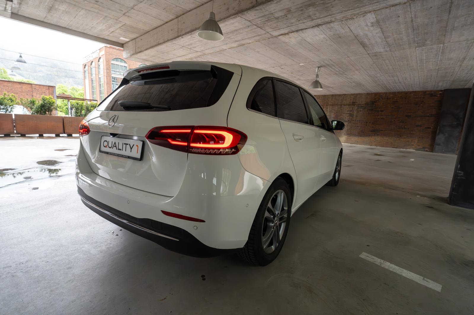 MERCEDES-BENZ B 220 4Matic Style 7G-DCT-image-3
