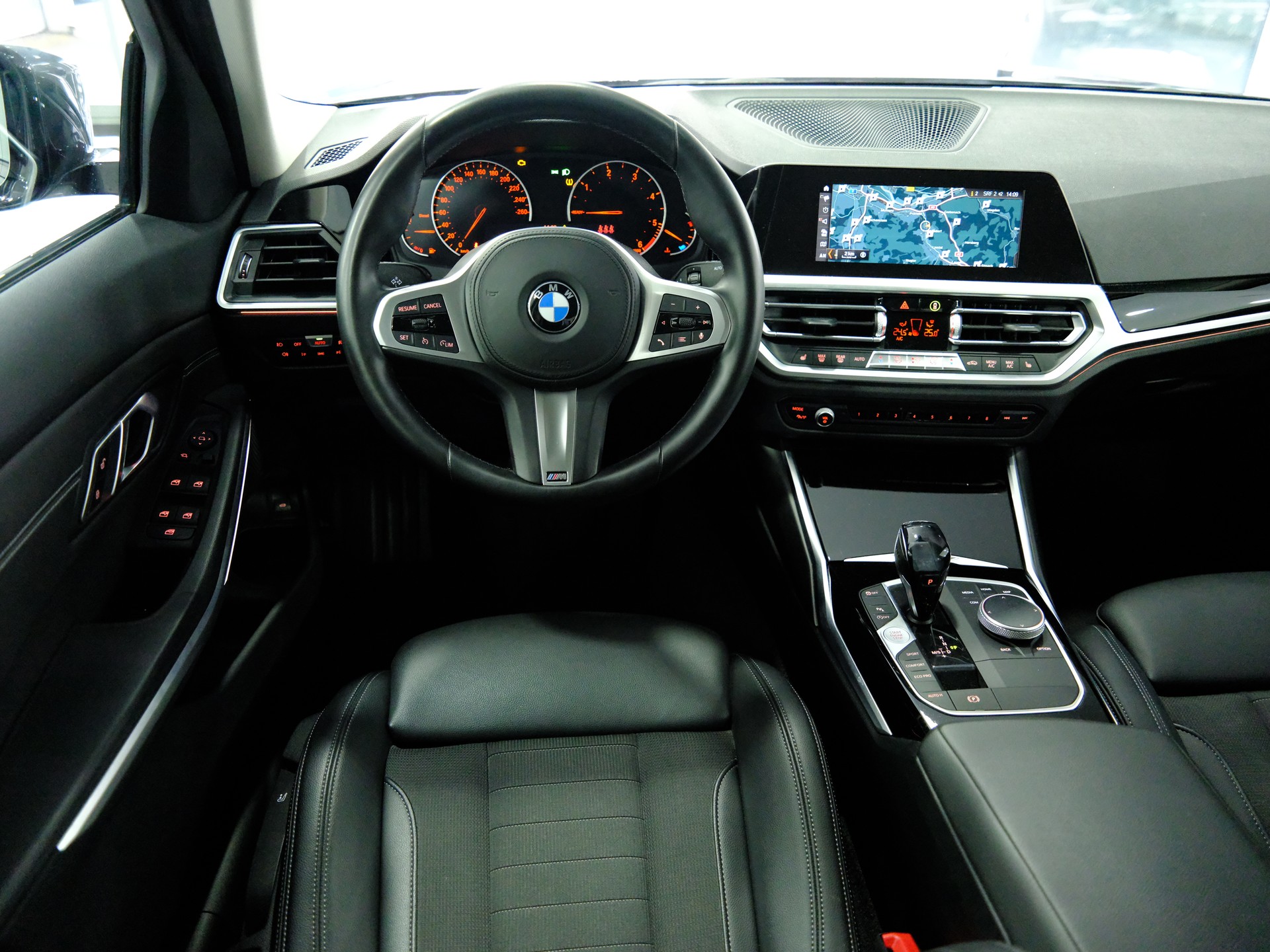 BMW 318d Steptronic Sport Line-image-14