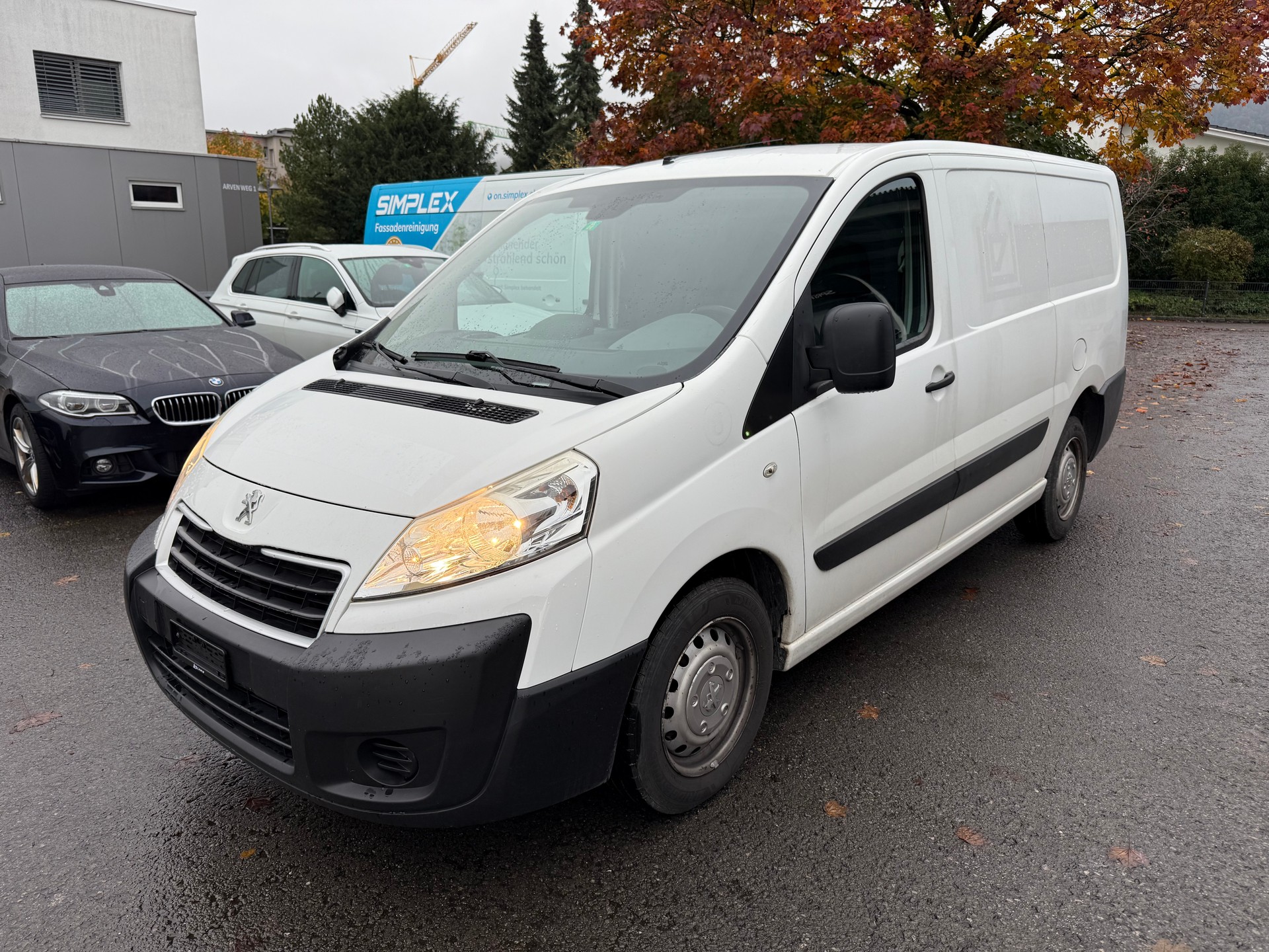 PEUGEOT Expert 2.0 HDi 229 L2H1-image-0
