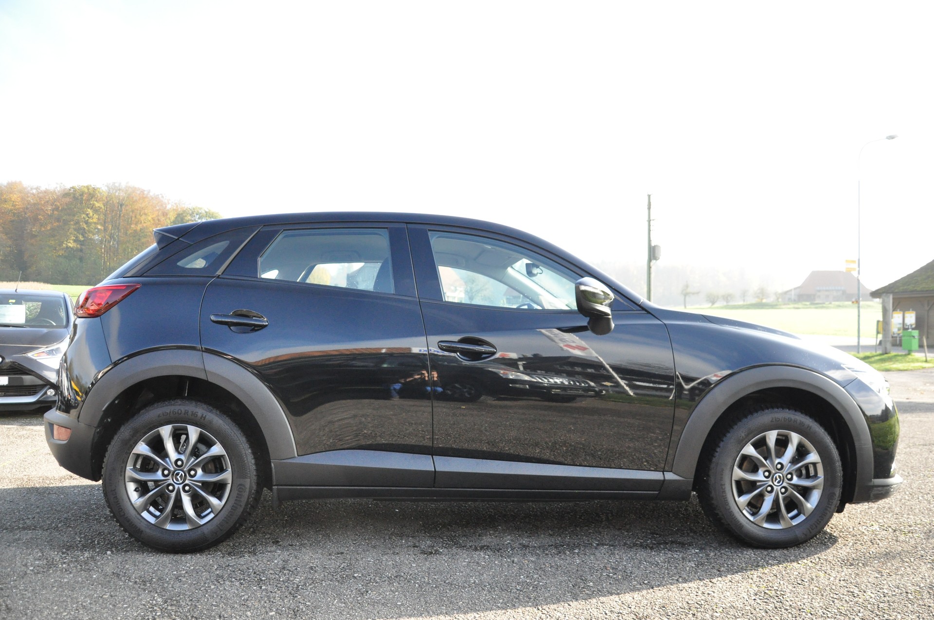 MAZDA CX-3 SKYACTIV-G 121 Ambition FWD Automat-image-6
