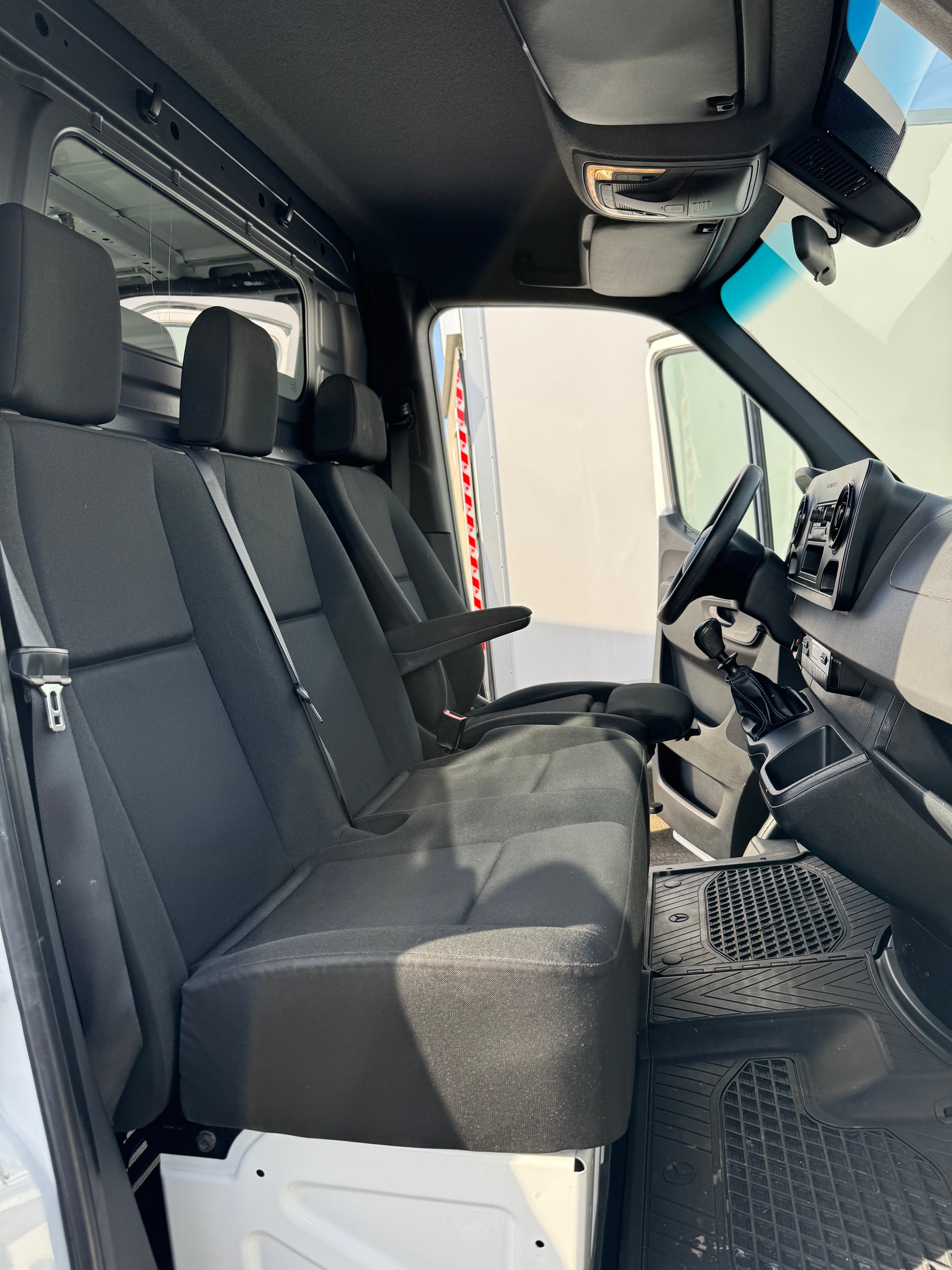 MERCEDES-BENZ Sprinter 314 CDI Standard - Klimaanlage Klimaautomatic-image-12