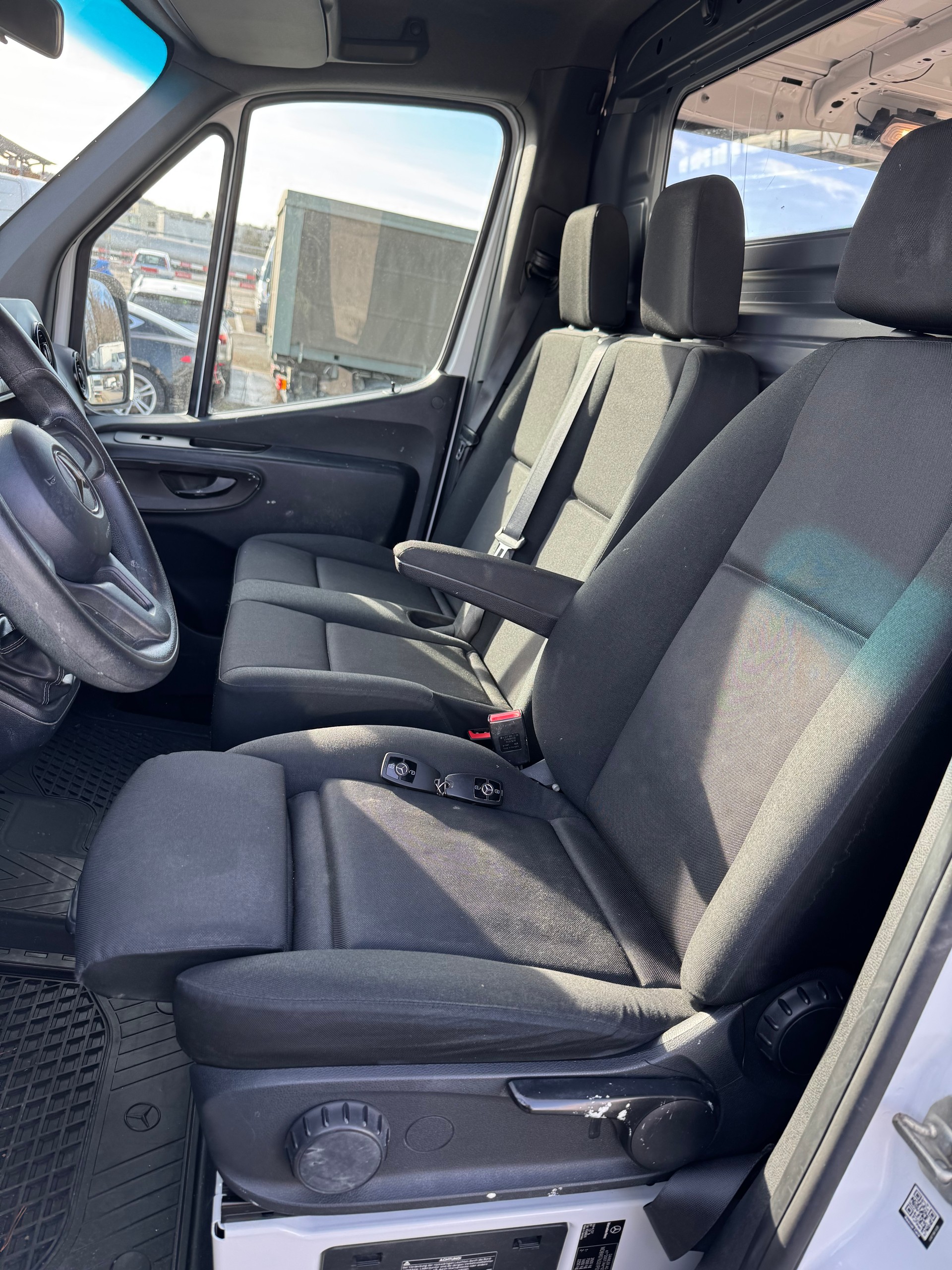 MERCEDES-BENZ Sprinter 314 CDI Standard - Klimaanlage Klimaautomatic-image-11