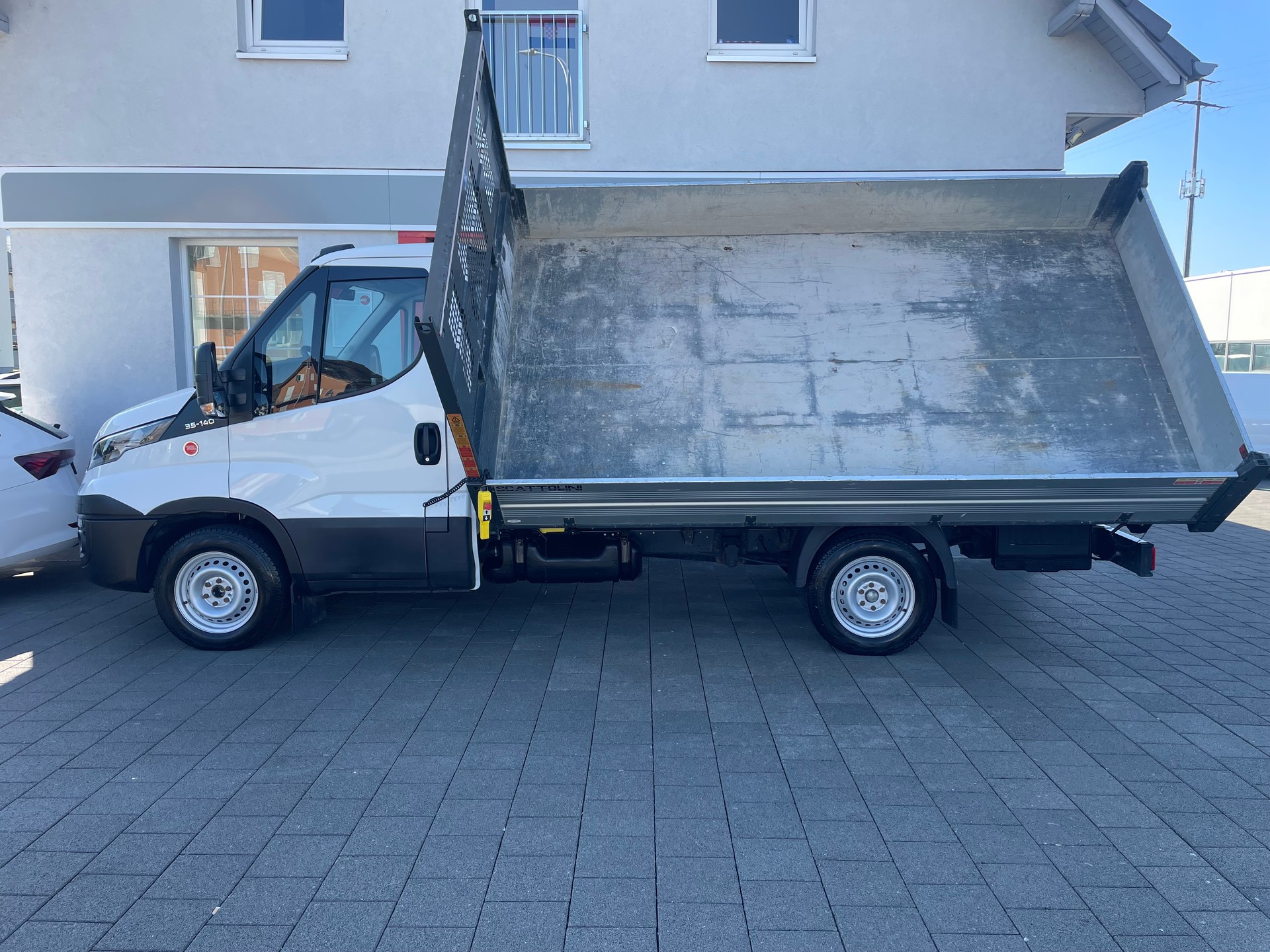 IVECO 33 S 14-image-5
