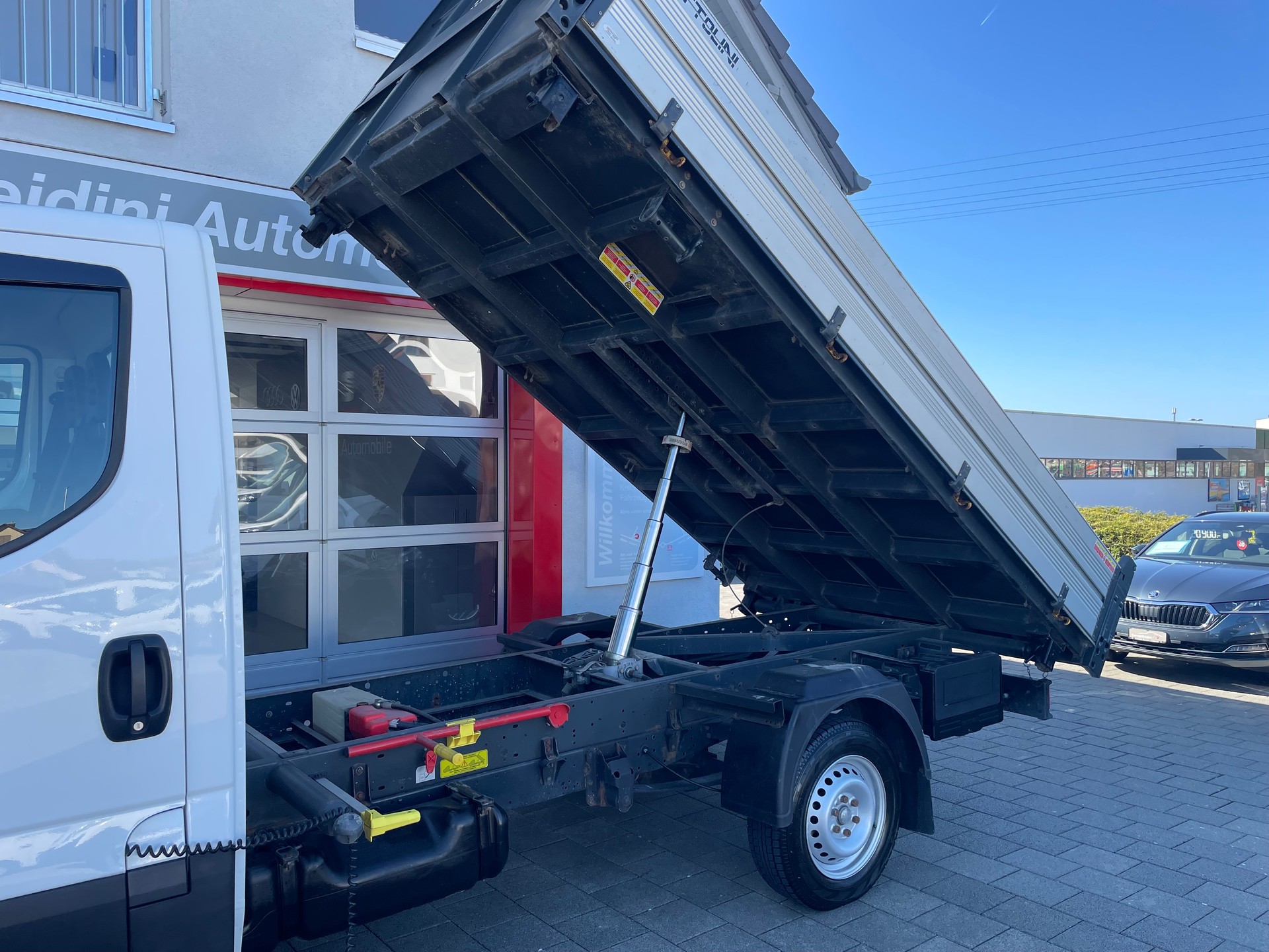 IVECO 33 S 14-image-6