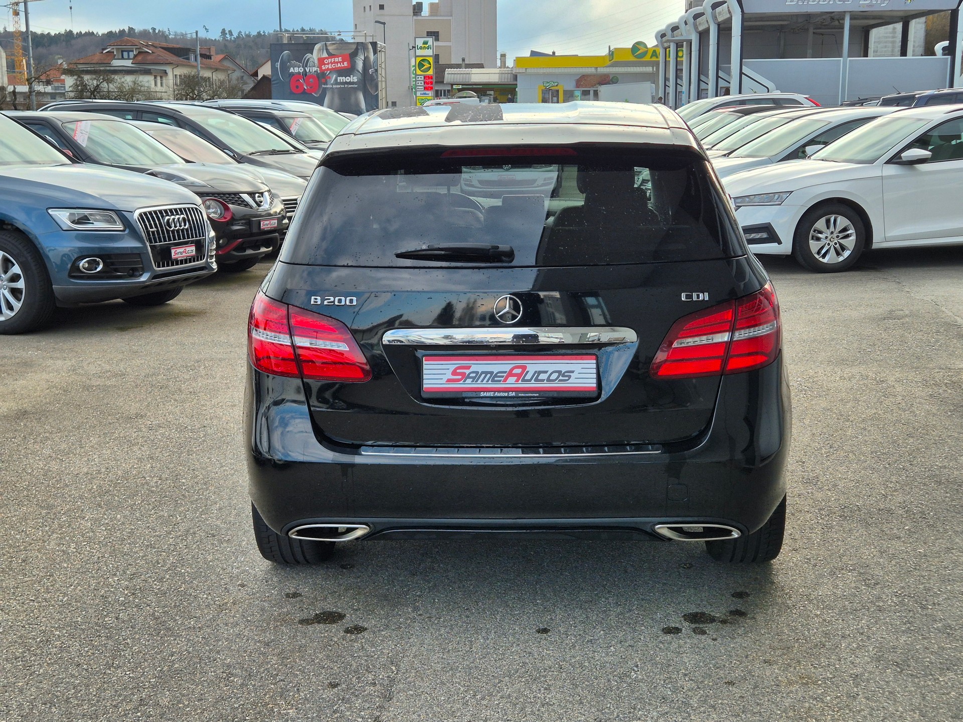 MERCEDES-BENZ B 200 CDI Urban-image-2