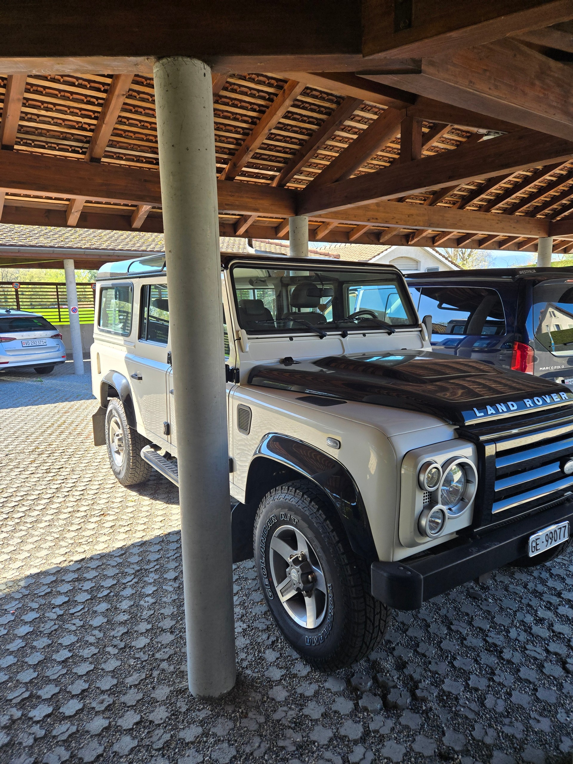 LAND ROVER Modele ICE . SERIE LIMITEE A 50 Exemplaires monde-image-9