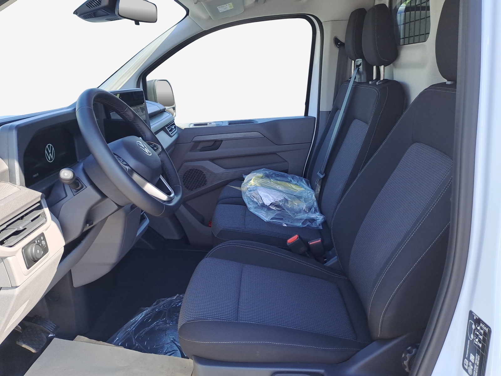 VW Transpoter Kasten BEV 218PS Aut-image-7