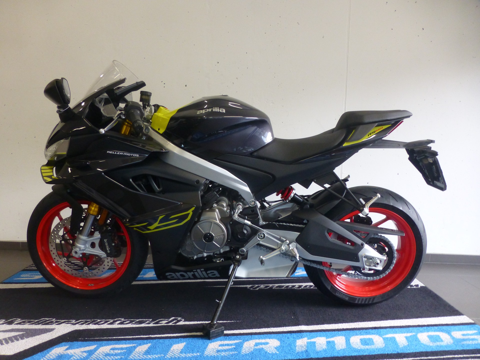 APRILIA RS 660 (35kW)-showroom-element-1