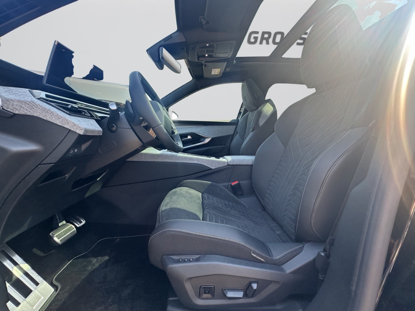 PEUGEOT 3008 NEW 73kWh GT-image-5
