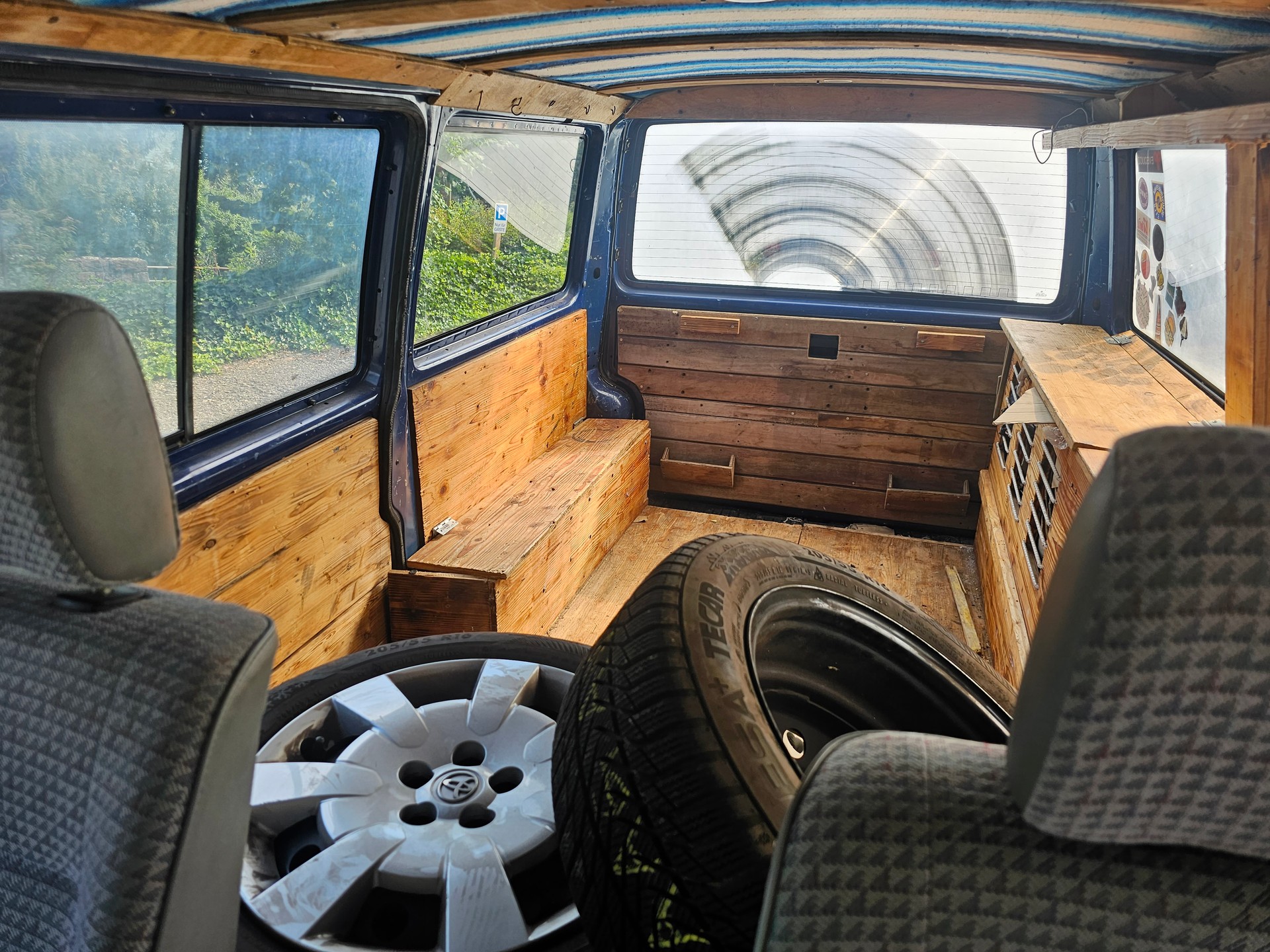 VW T4 Caravelle 2.5 AUTOMAT-image-7