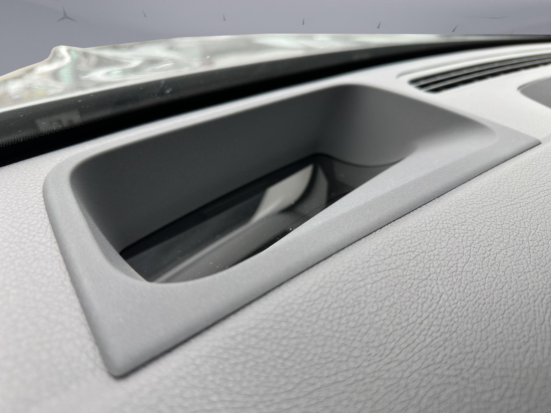 MERCEDES-BENZ GLB 35 AMG 4matic-image-9