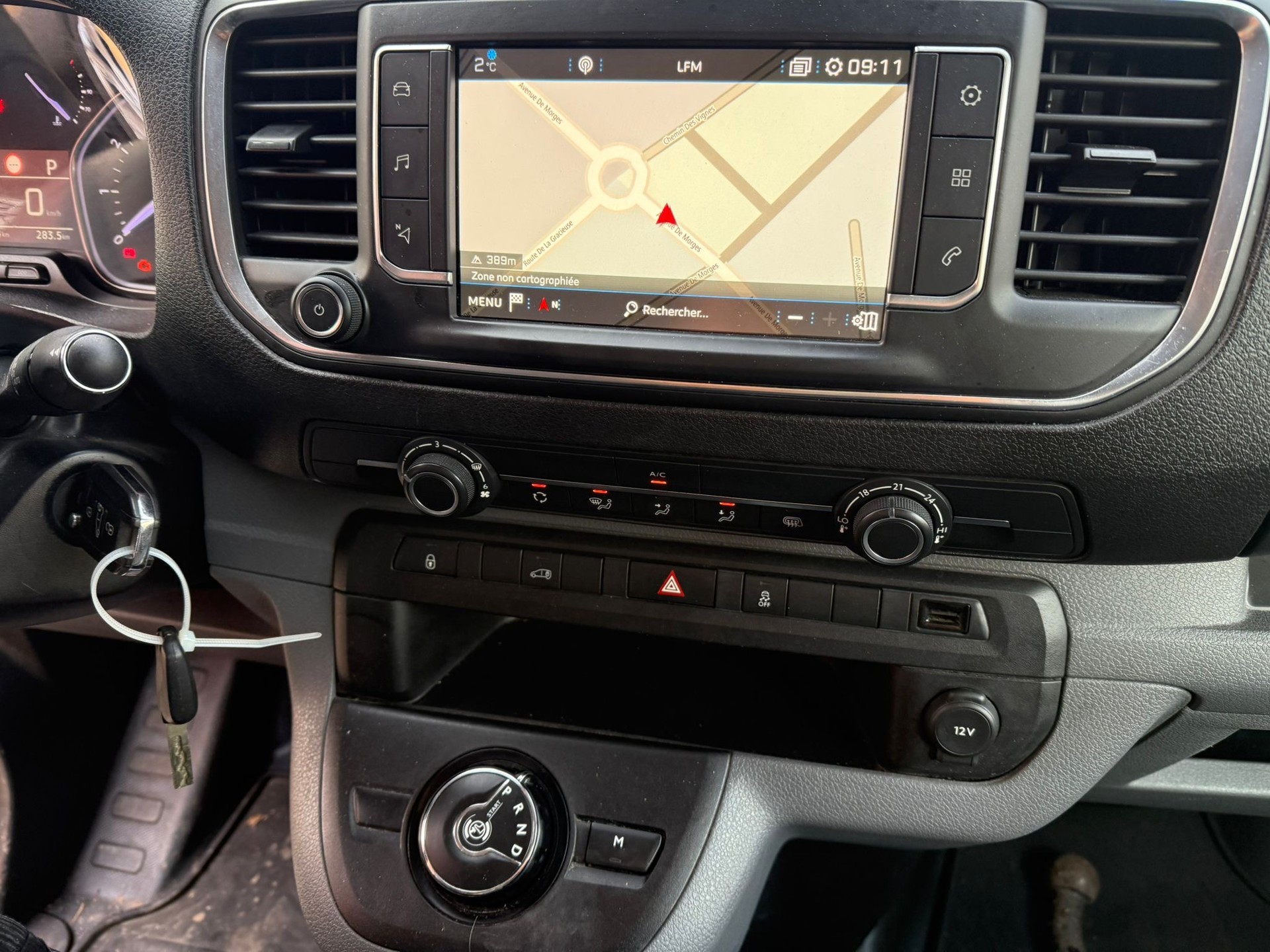 PEUGEOT Expert 2.0 BlueHDi 180 S&S Active Standard EAT6-image-10