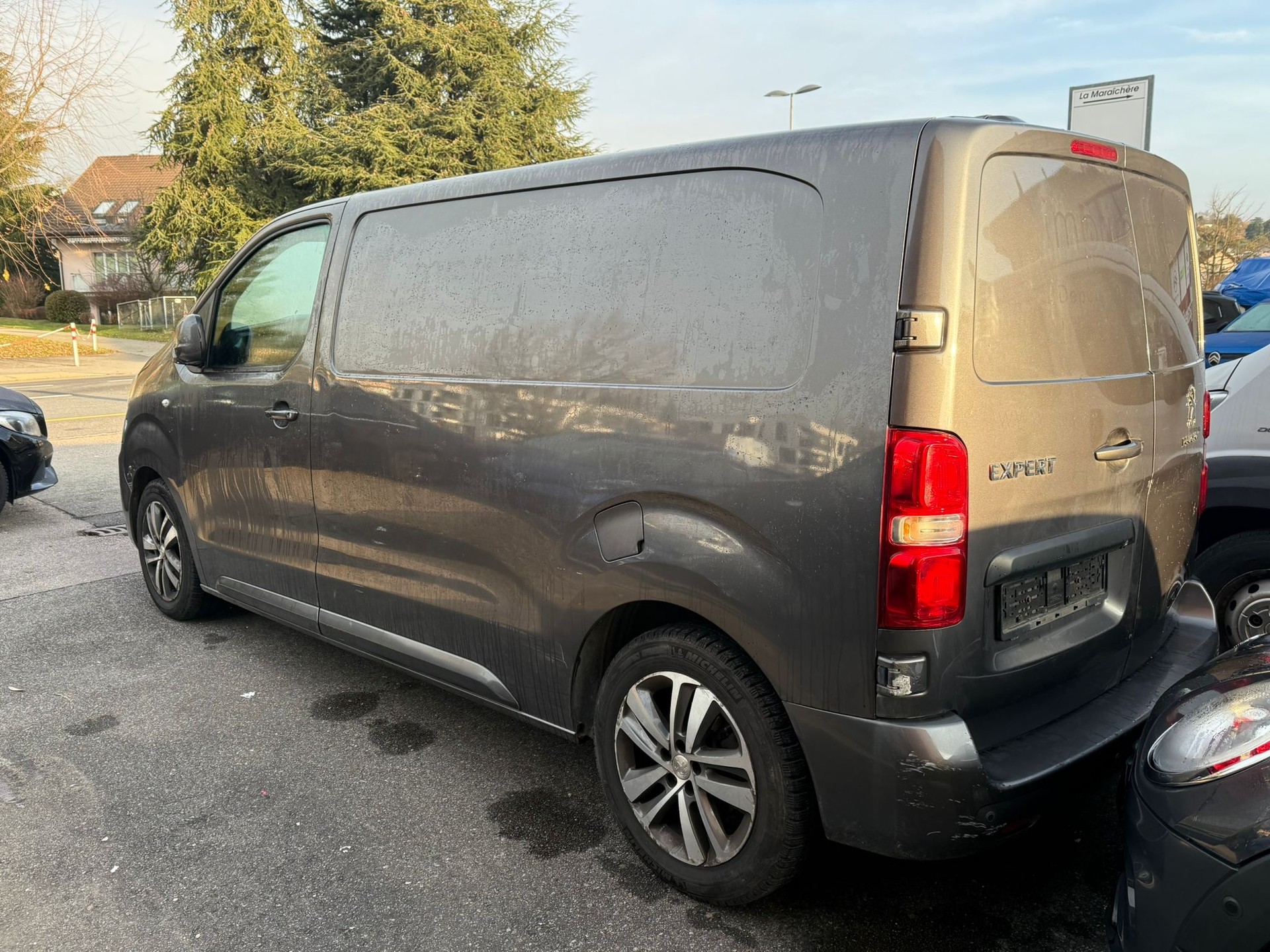 PEUGEOT Expert 2.0 BlueHDi 180 S&S Active Standard EAT6-image-5