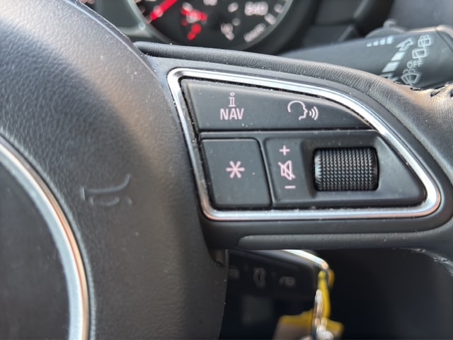AUDI A1 SB 1.2 TFSI S-LINE-image-16