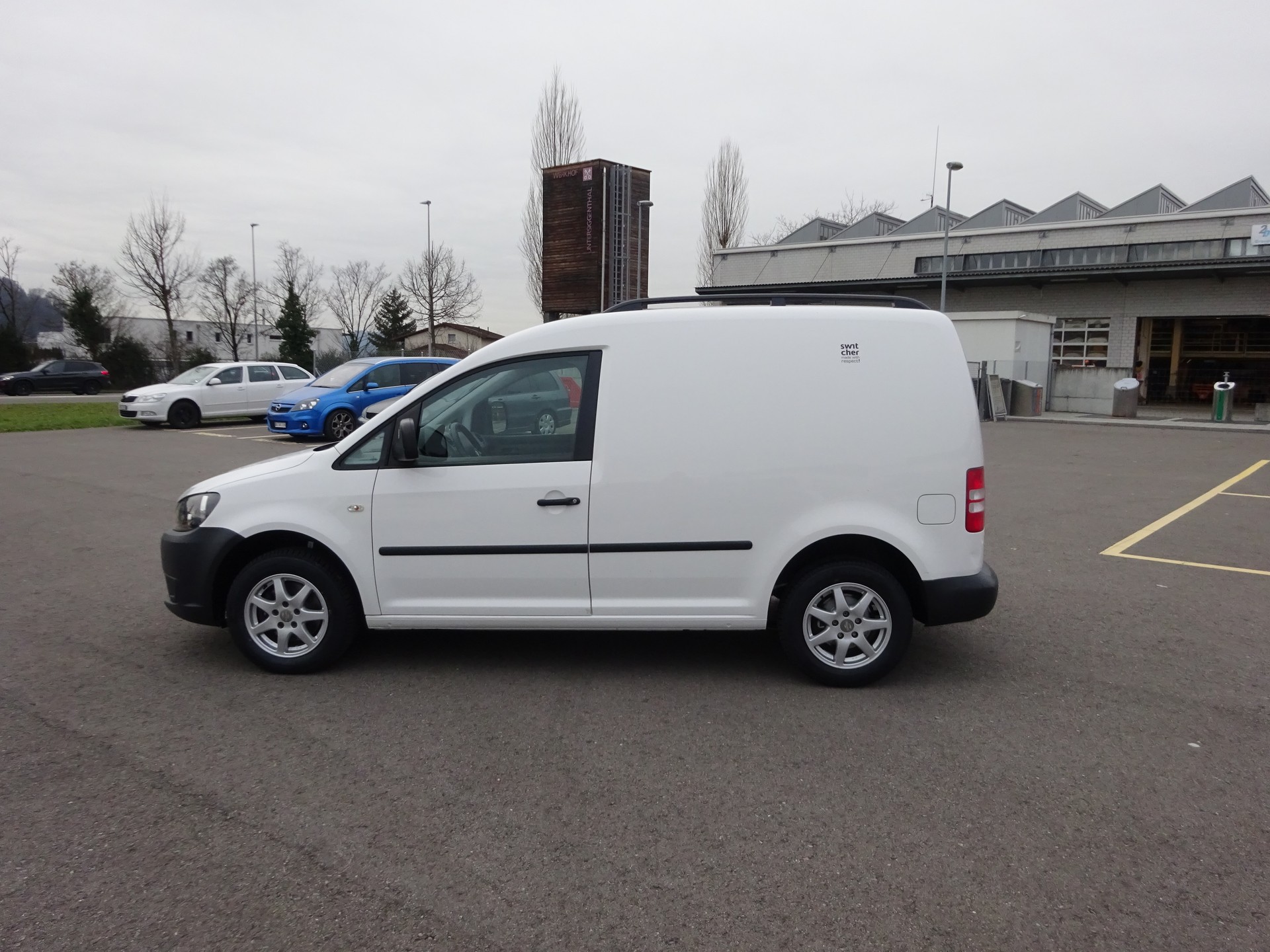 VW Caddy 1.6 TDI-image-9