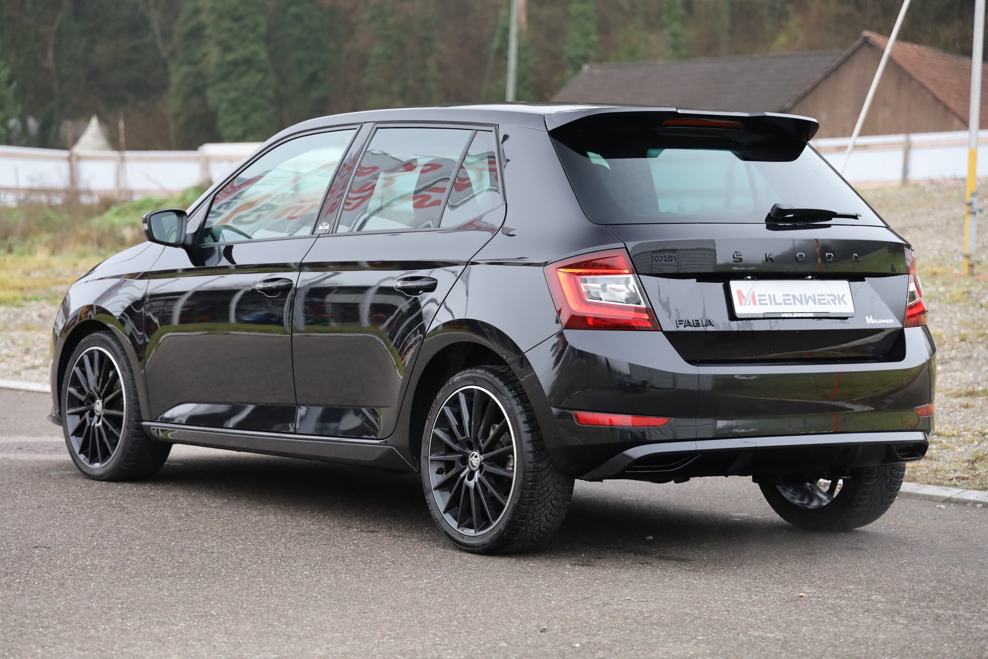 SKODA Fabia 1.0 TSI Monte Carlo DSG-image-2