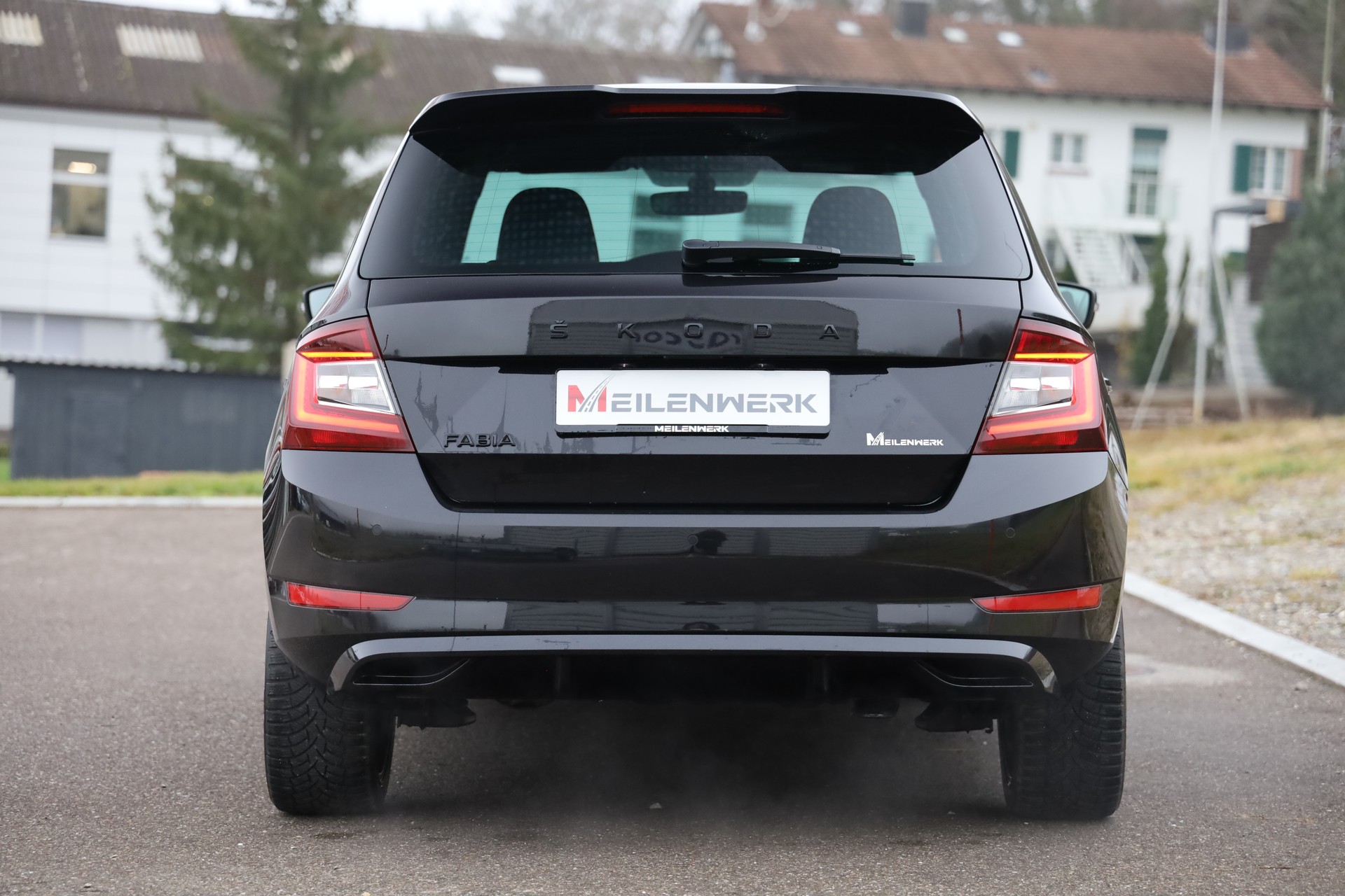 SKODA Fabia 1.0 TSI Monte Carlo DSG-image-3