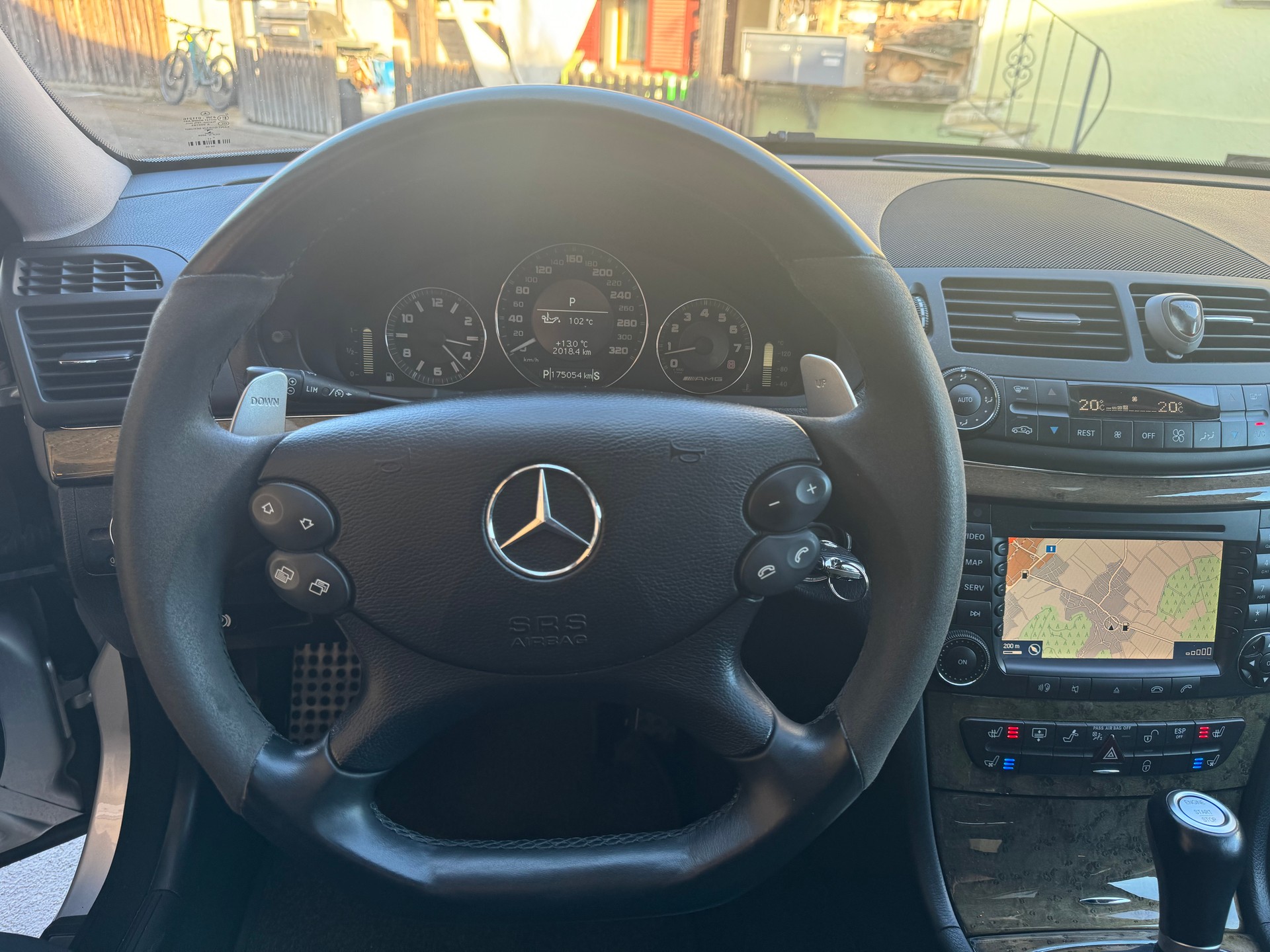 MERCEDES-BENZ E 63 AMG Avantgarde 7G-Tronic-image-12