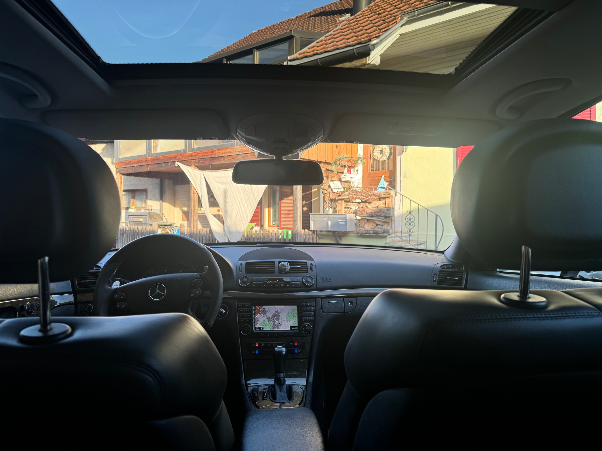 MERCEDES-BENZ E 63 AMG Avantgarde 7G-Tronic-image-7