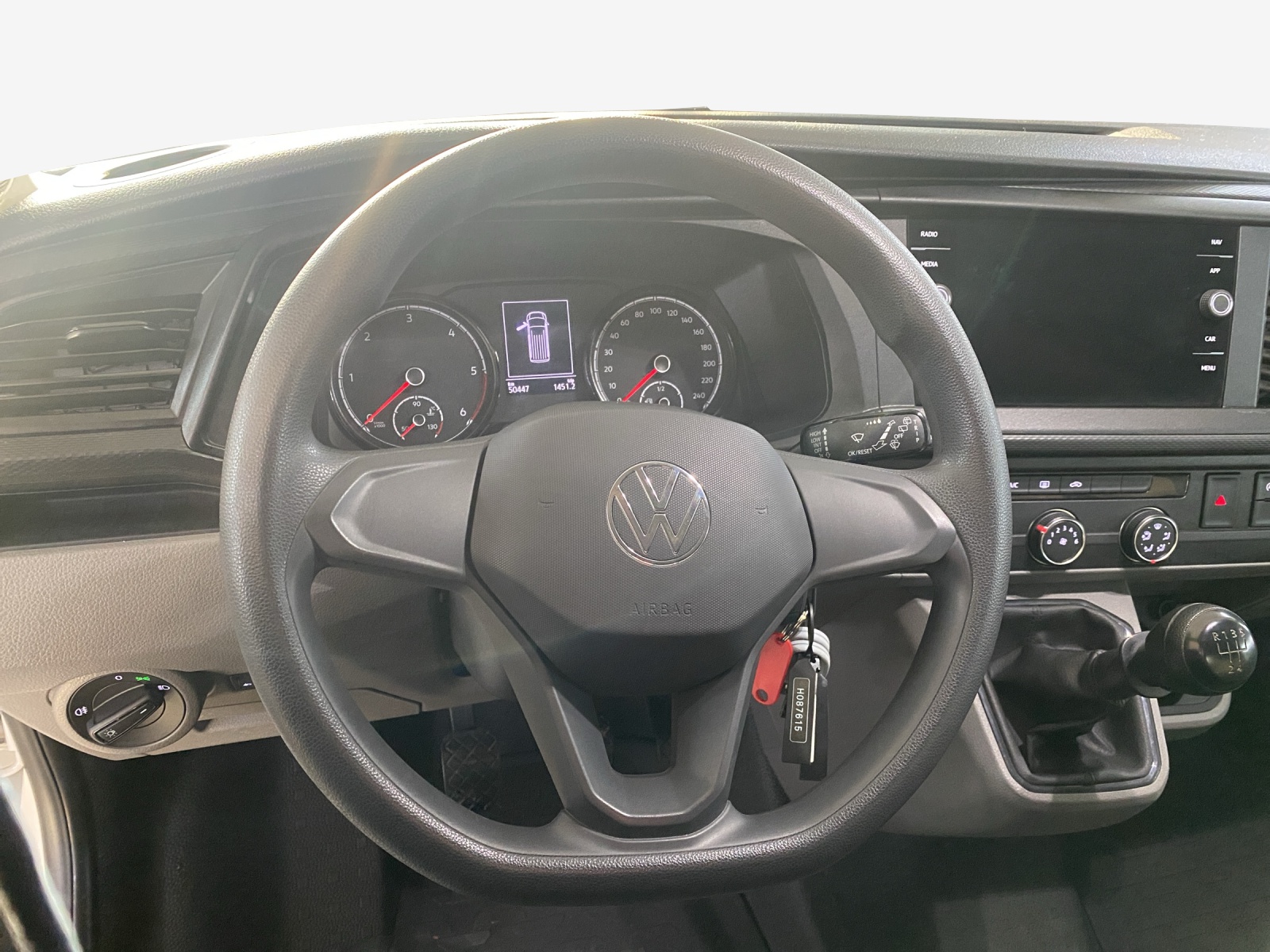 VW T6.1 2.0 TDI-image-9