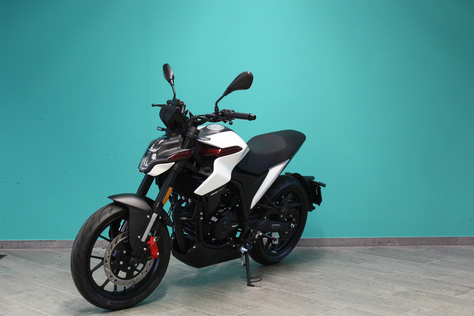 MALAGUTI Drakon 125 ABS-image-6