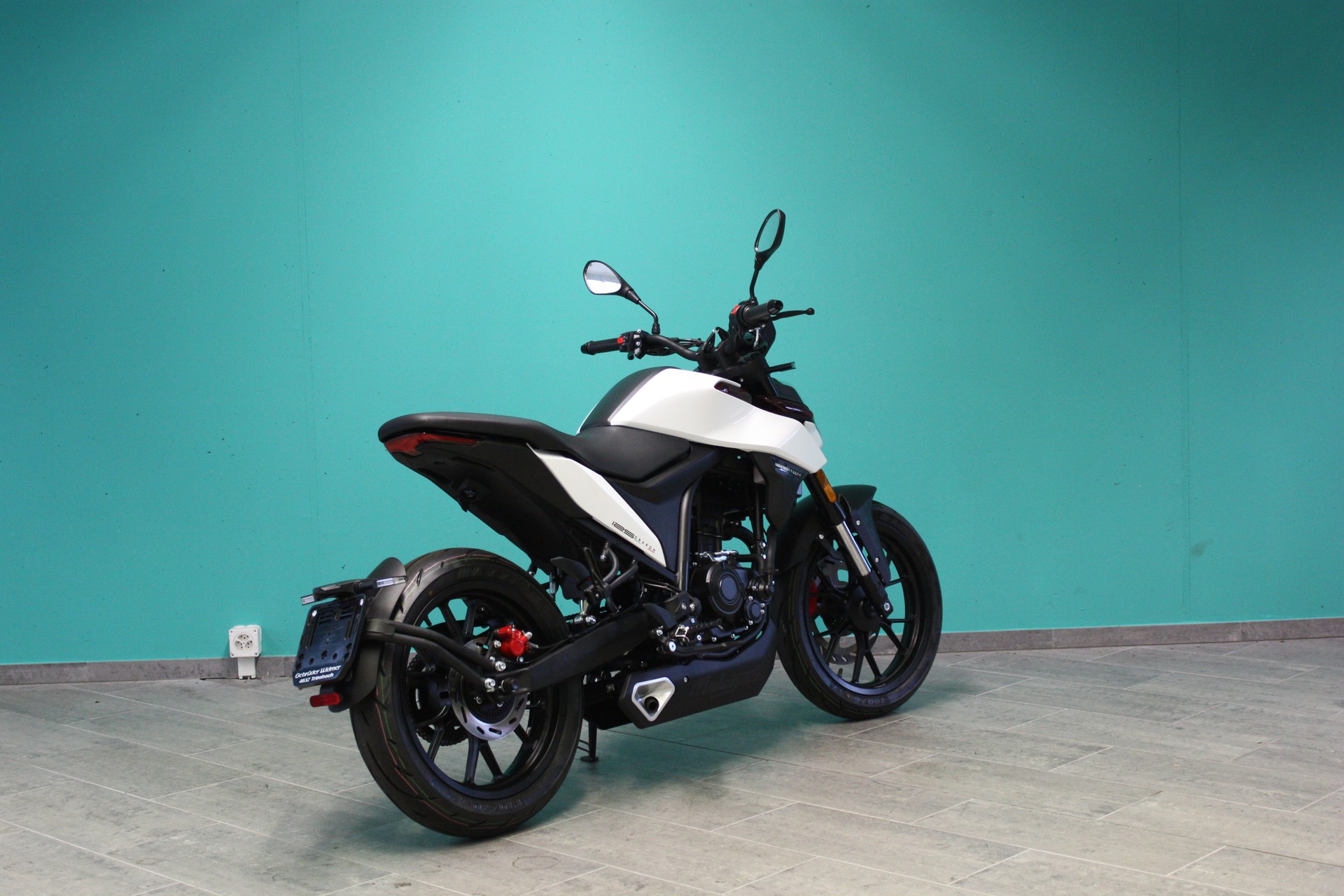 MALAGUTI Drakon 125 ABS-image-2
