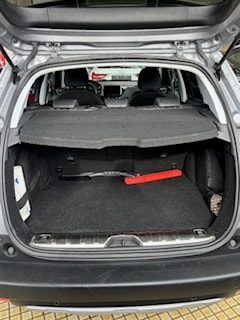 PEUGEOT 2008 1.2 PureTech Allure EAT6-image-7