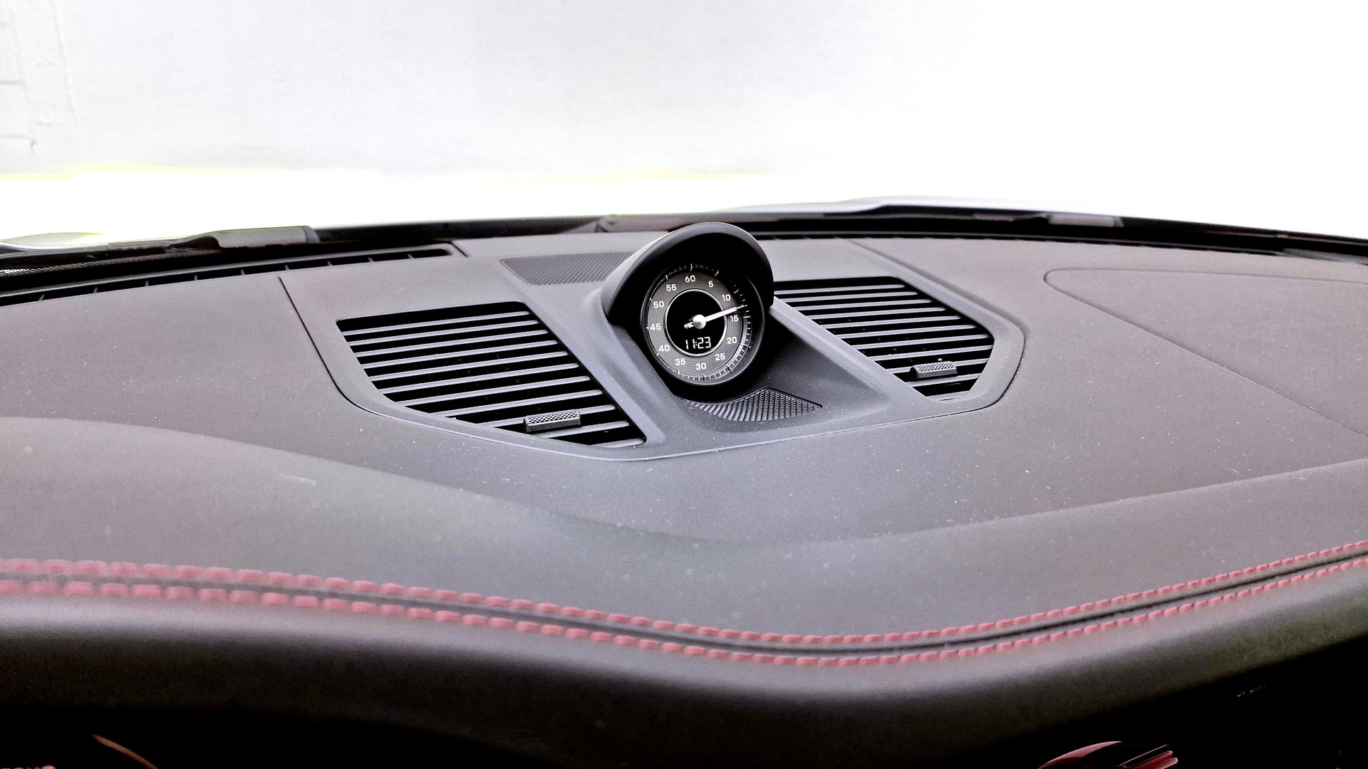 PORSCHE 911 Coupé 3.7 Turbo S PDK - TECHART-image-12