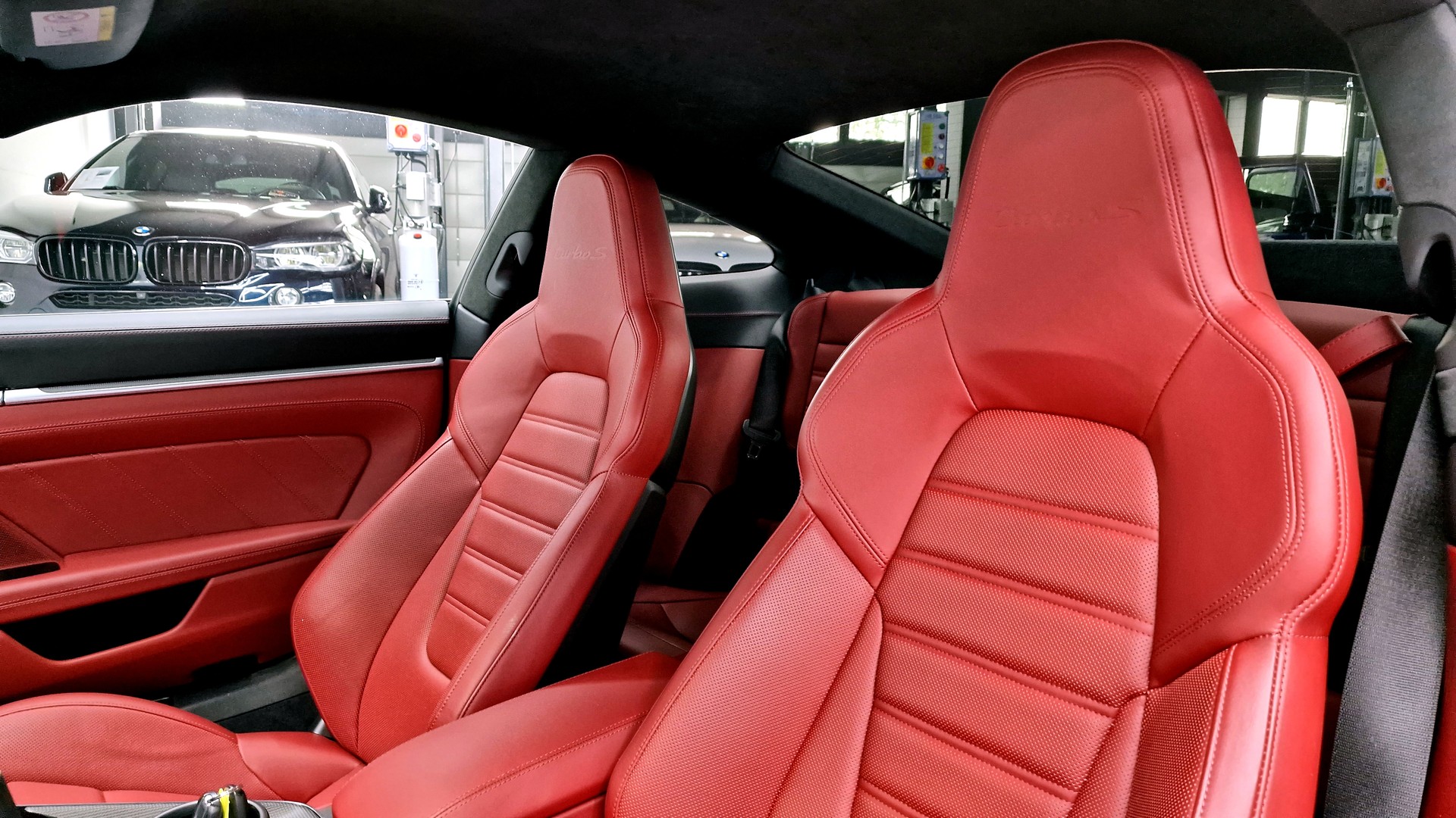 PORSCHE 911 Coupé 3.7 Turbo S PDK - TECHART-image-10