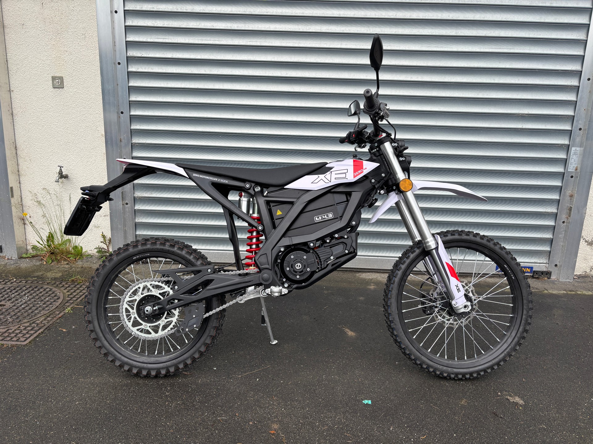 ZERO XE-showroom-element-1