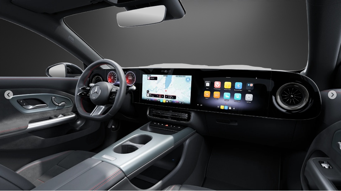 MERCEDES-BENZ CLA 220 8G-DCT 4Matic-image-6