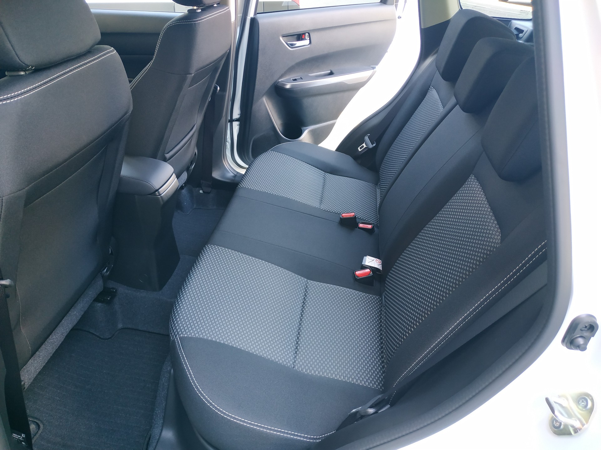 SUZUKI Vitara 1.4 Boosterjet Compact + 4x4 Hybrid Automatic-image-20