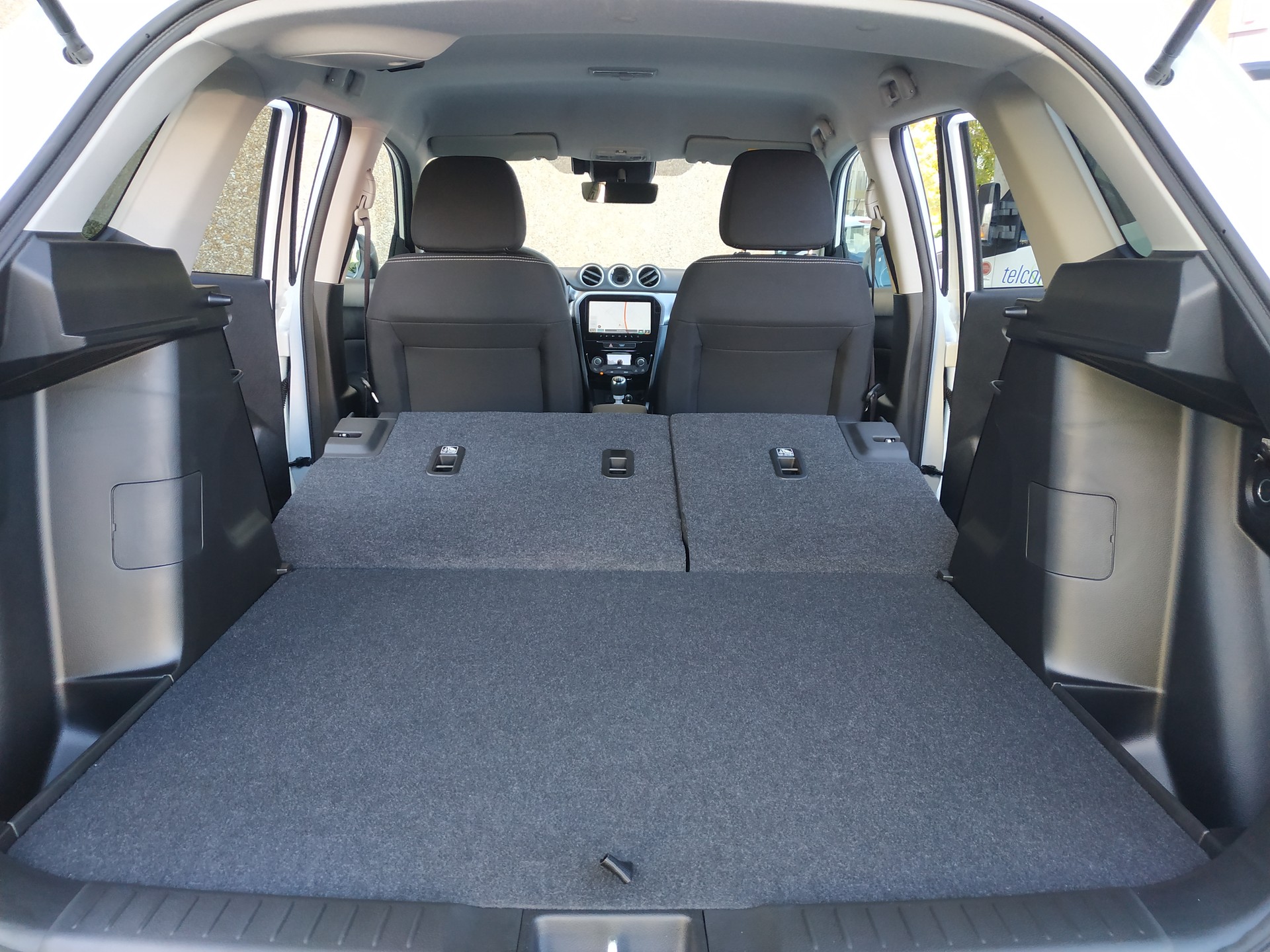 SUZUKI Vitara 1.4 Boosterjet Compact + 4x4 Hybrid Automatic-image-22