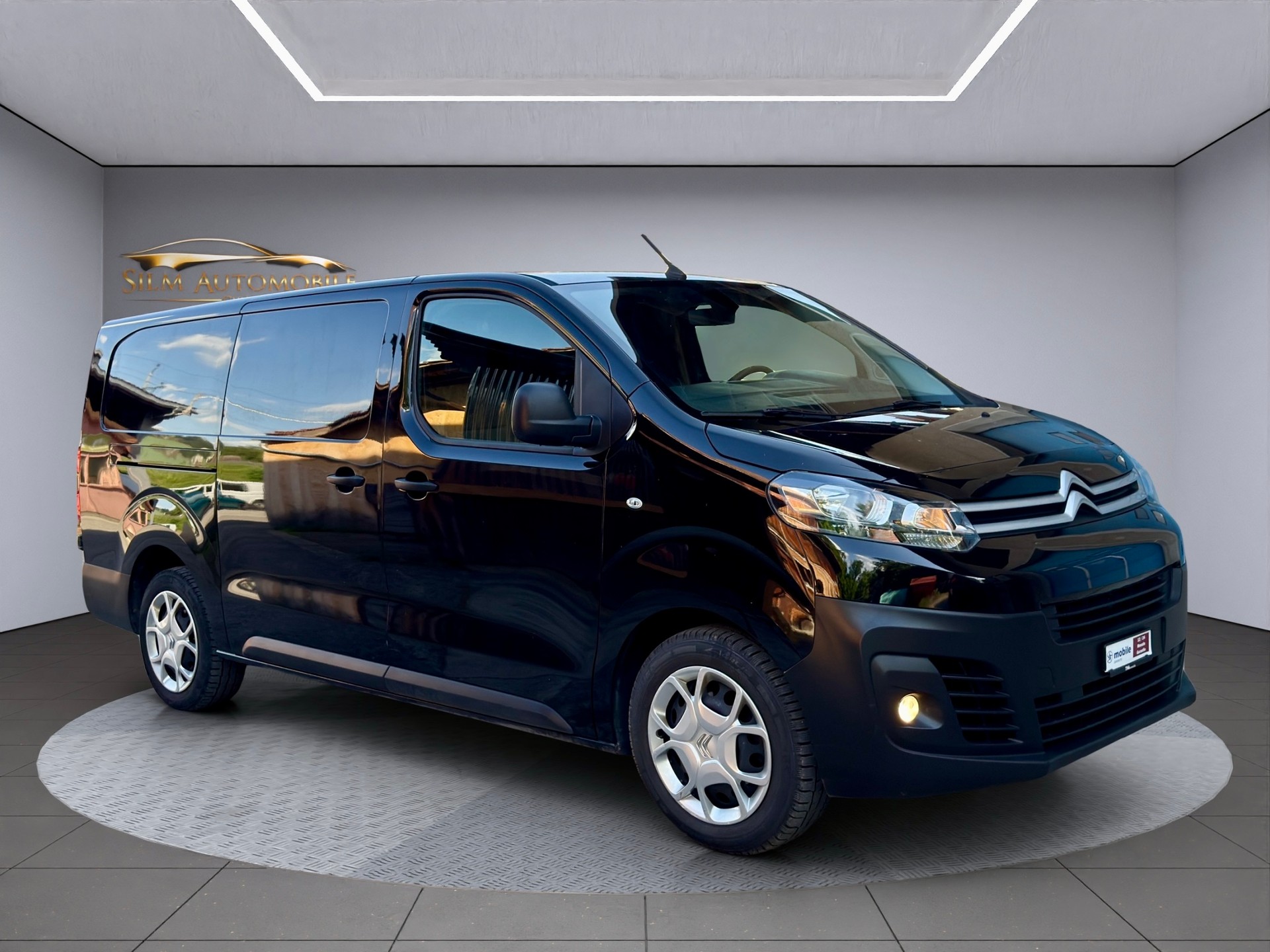 CITROEN Jumpy 2.0 BlueHDi 120 XL Extra-Lang, 3 Sitze, Nutzlast 1225 Kg-showroom-element-1