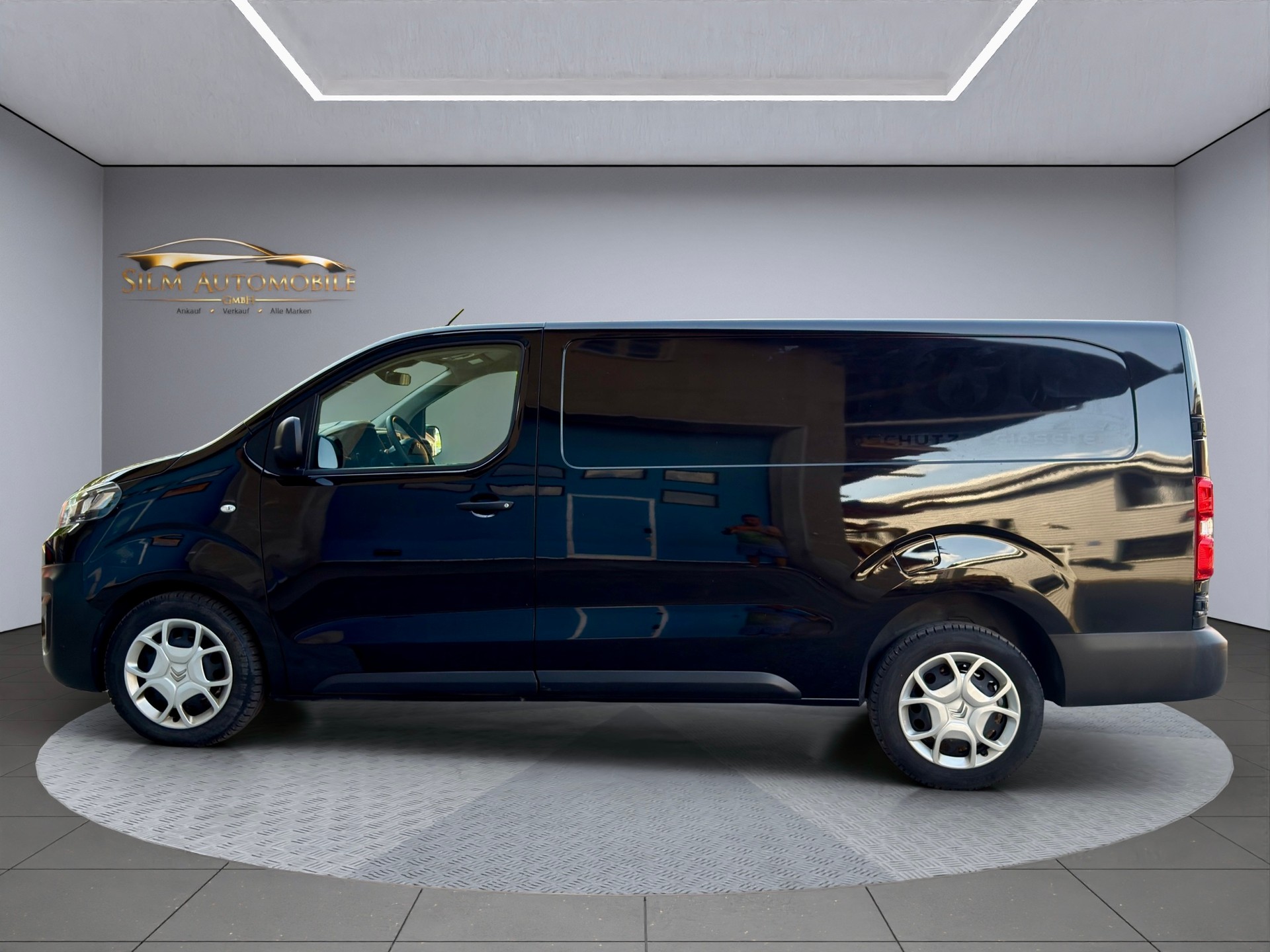 CITROEN Jumpy 2.0 BlueHDi 120 XL Extra-Lang, 3 Sitze, Nutzlast 1225 Kg-showroom-element-3