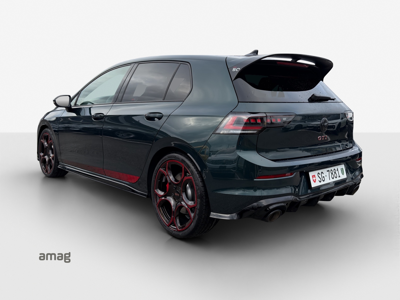 VW Golf 2.0 TSI GTI Edition 50 DSG-image-2
