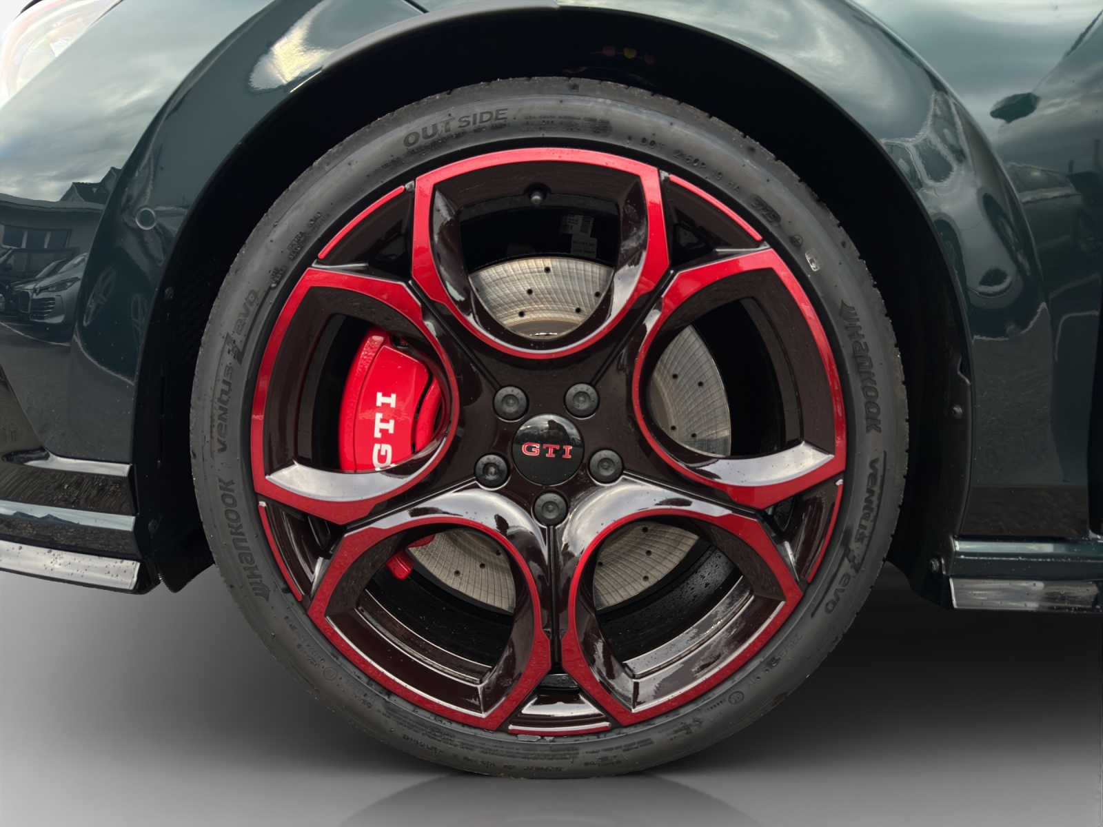 VW Golf 2.0 TSI GTI Edition 50 DSG-image-15