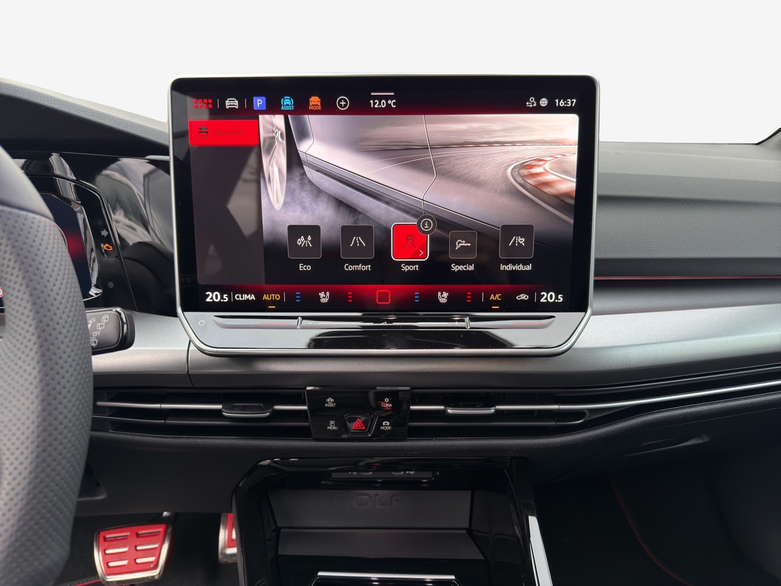 VW Golf 2.0 TSI GTI Edition 50 DSG-image-10