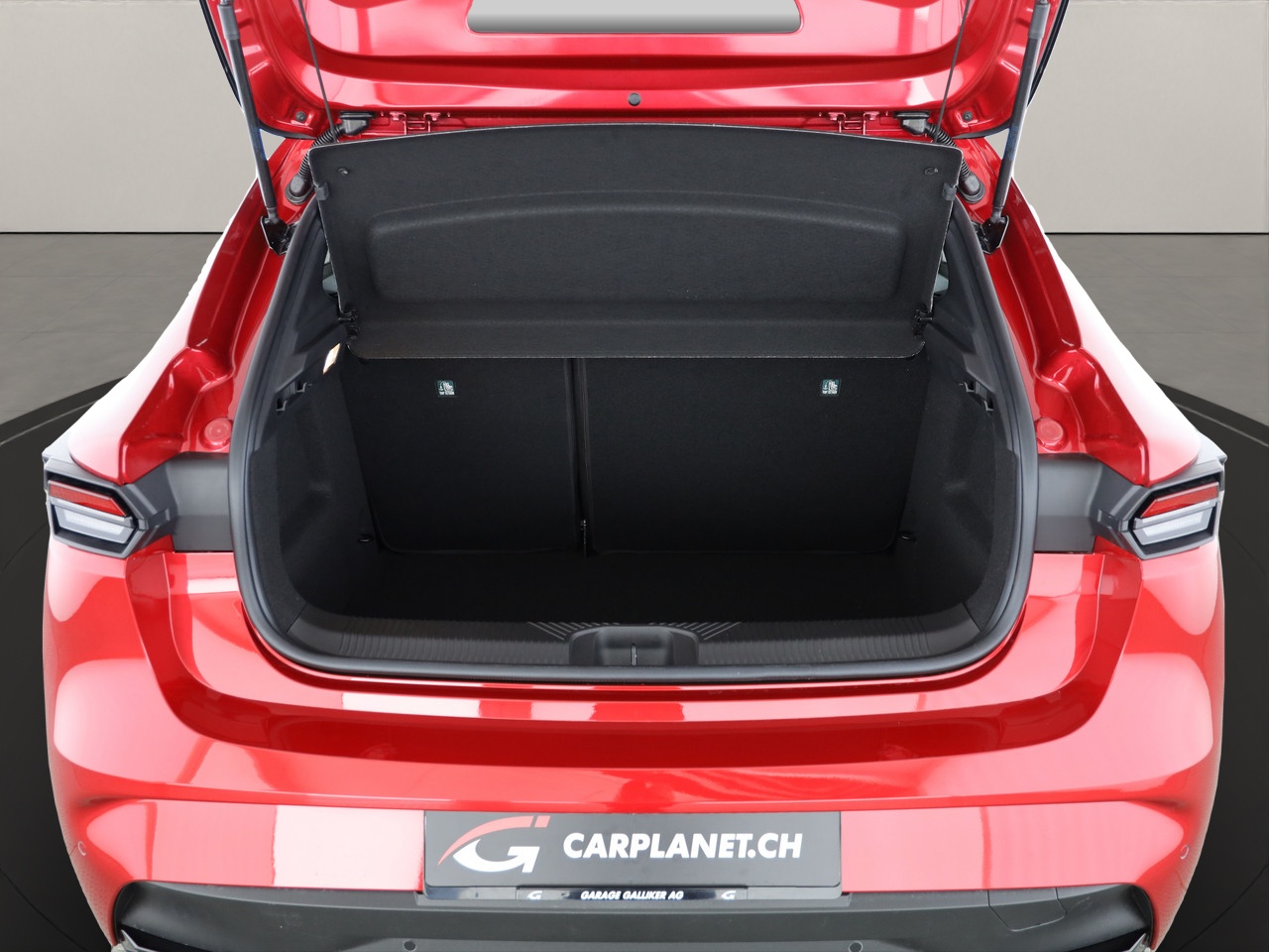 RENAULT Clio 1.8 E-Tech techno-image-8