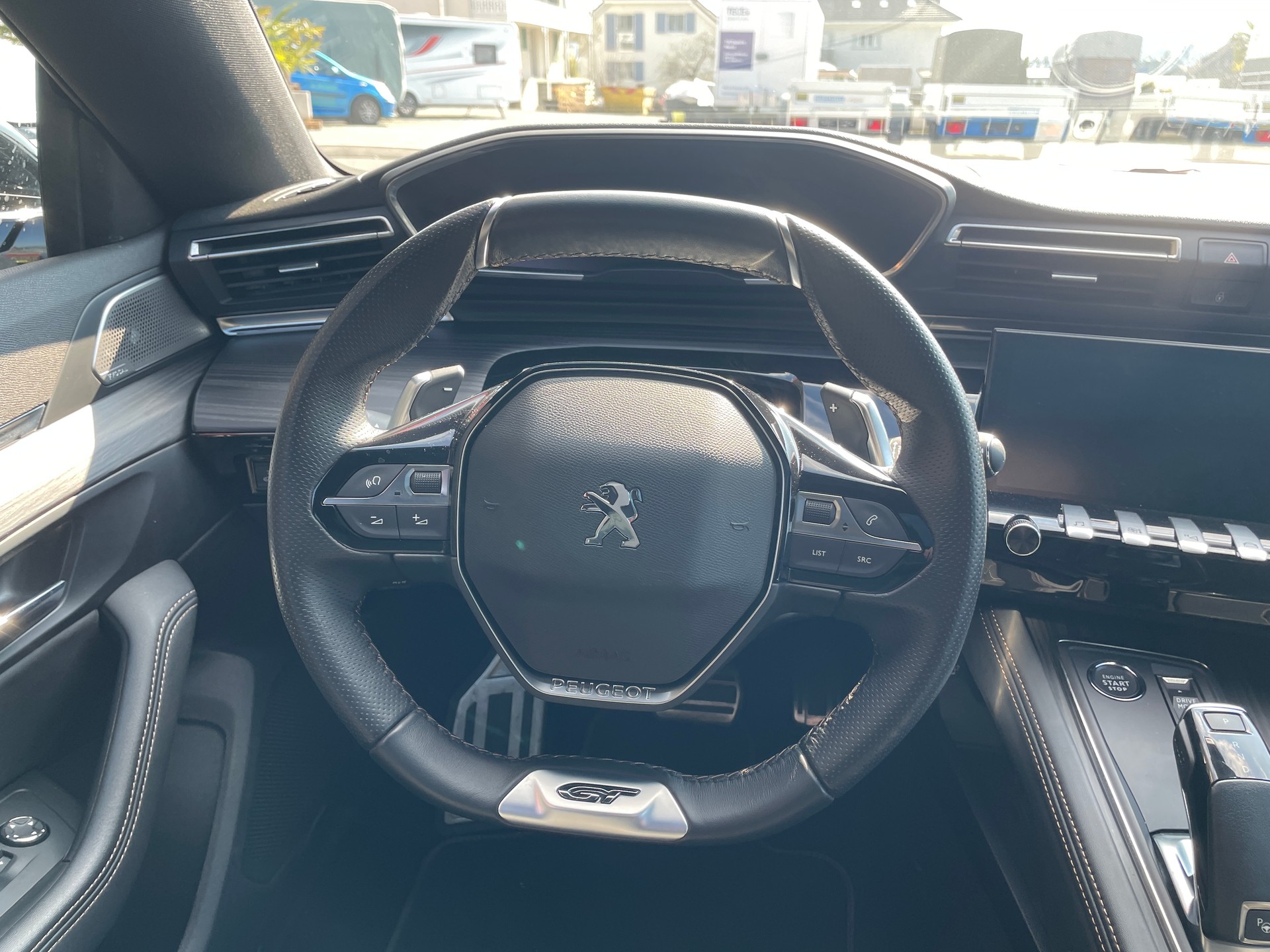 PEUGEOT 508 SW 1.2 Pure Tech GT Pack EAT8-image-10