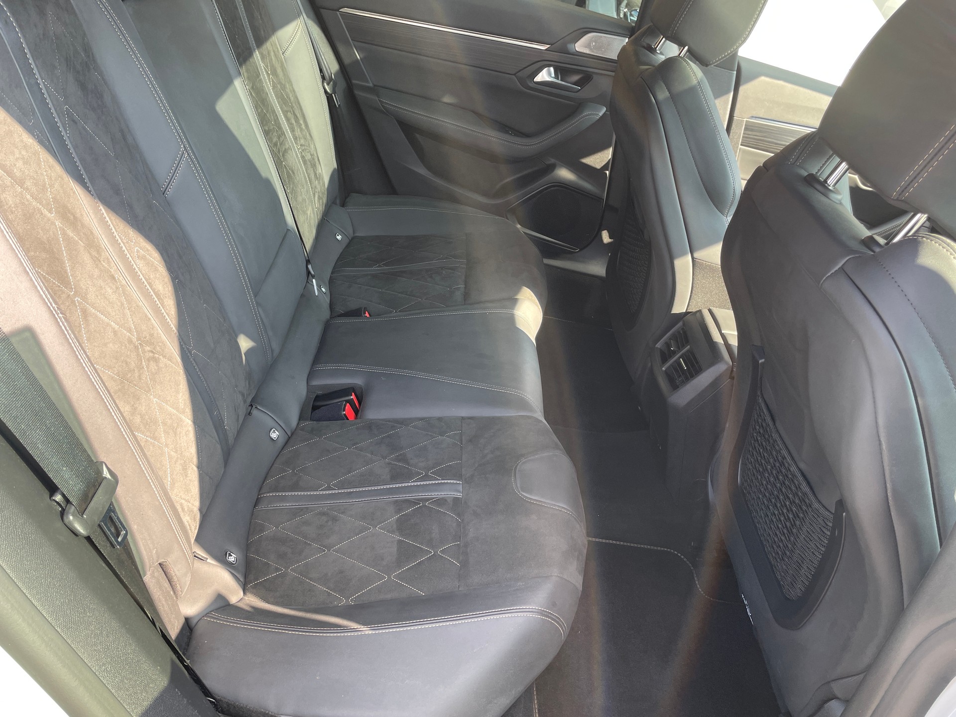 PEUGEOT 508 SW 1.2 Pure Tech GT Pack EAT8-image-7