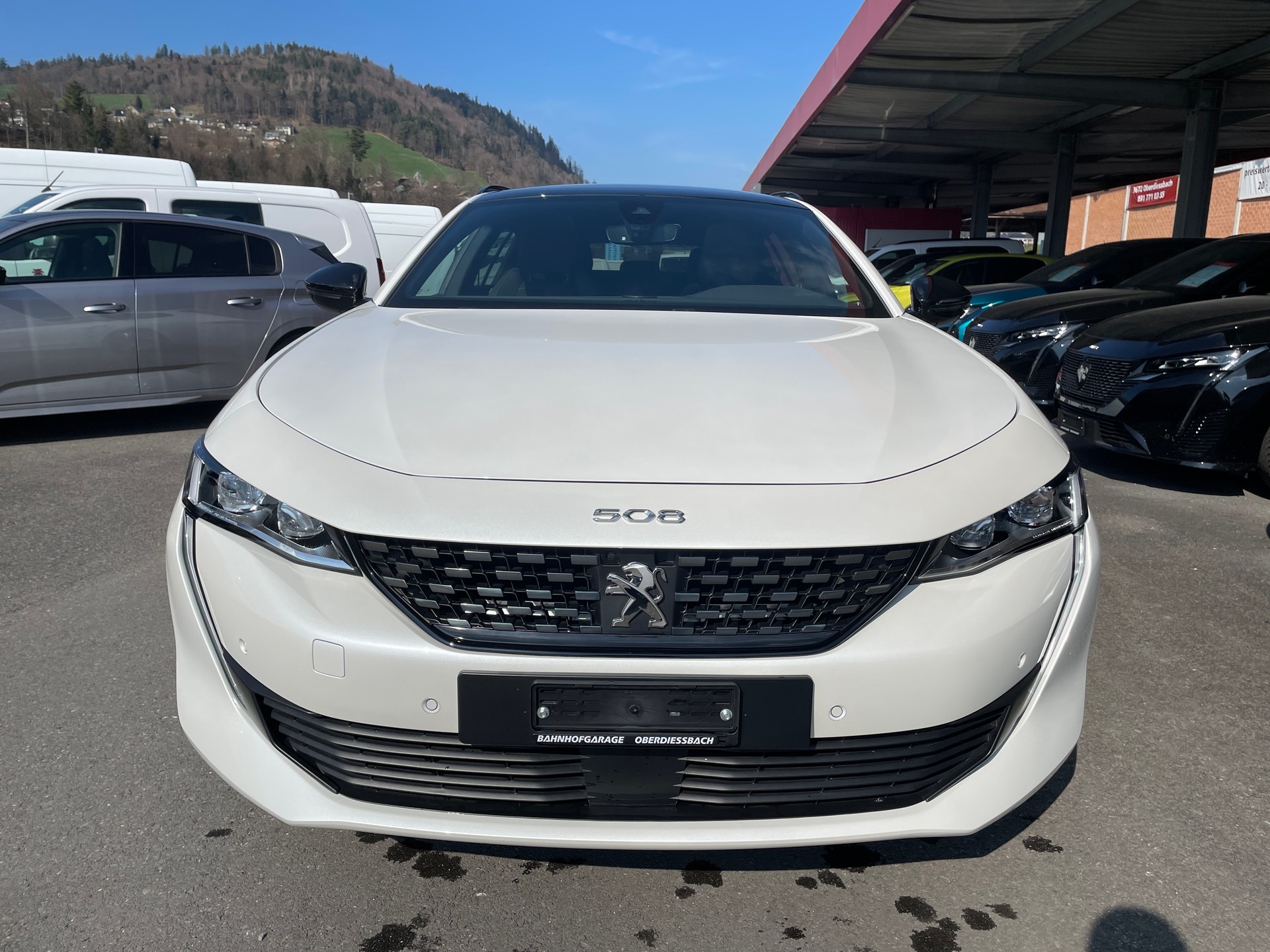 PEUGEOT 508 SW 1.2 Pure Tech GT Pack EAT8-image-1