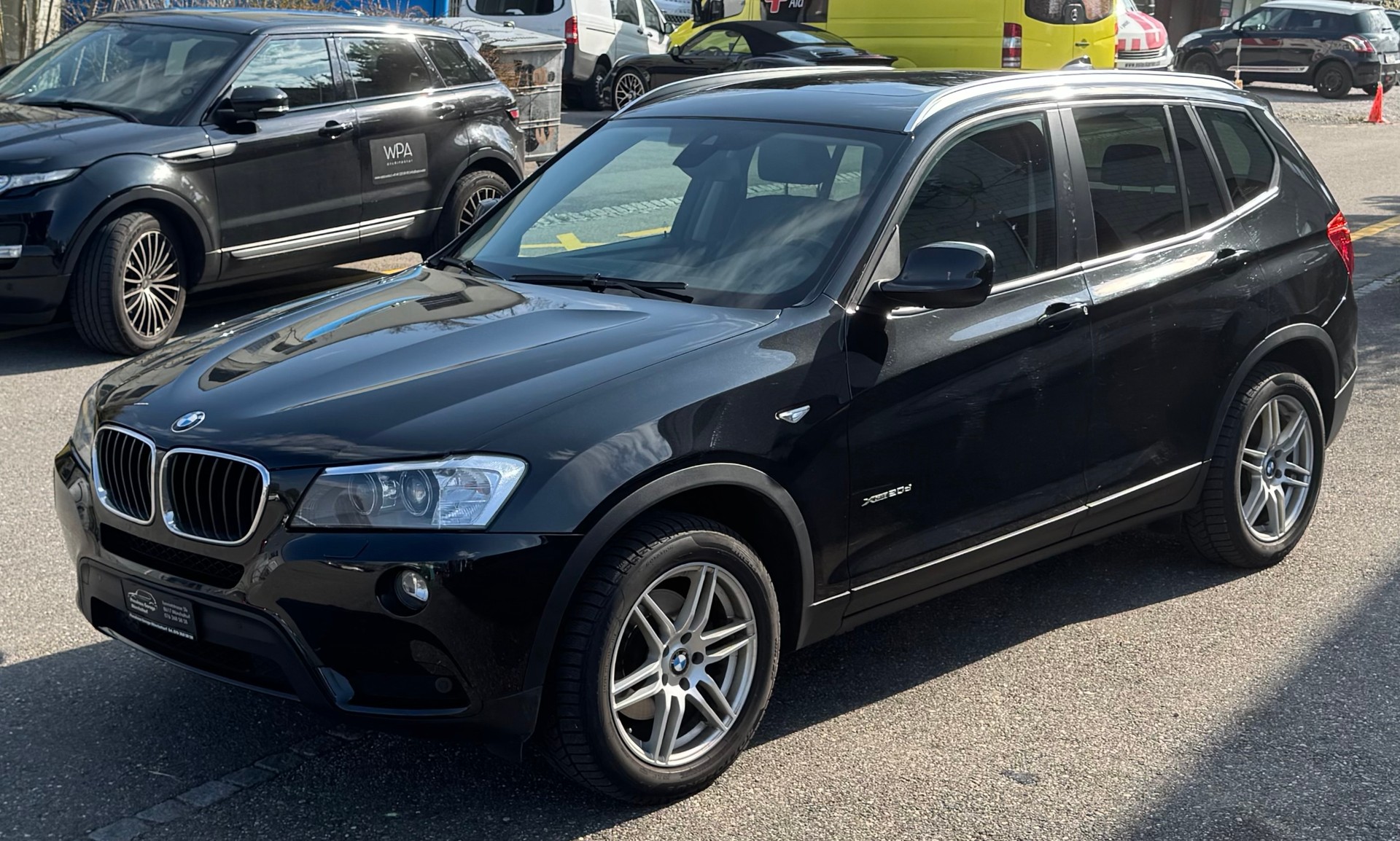 BMW X3 xDrive 20d Steptronic-showroom-element-1