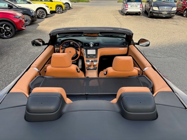 MASERATI GranCabrio Automatica-image-2